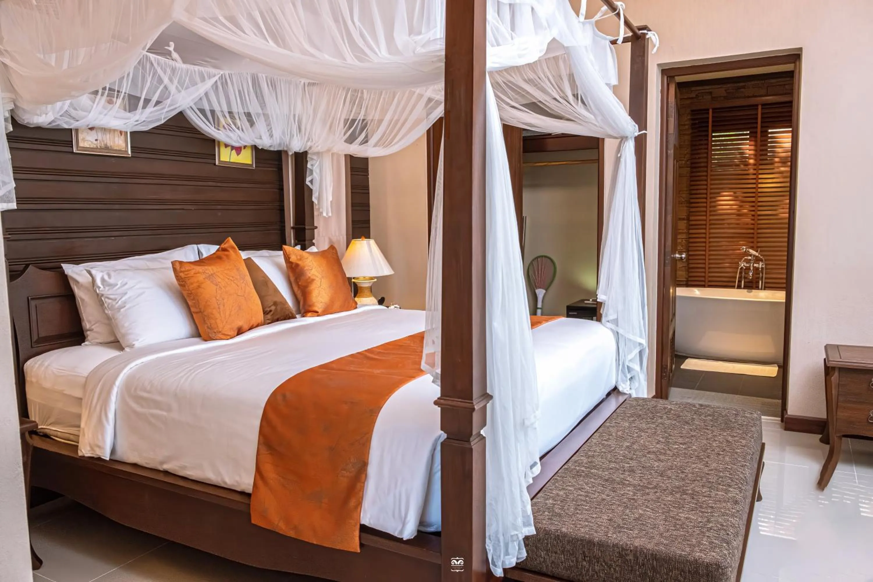 Bed in Victoria Cliff Hotel & Resort, Kawthaung