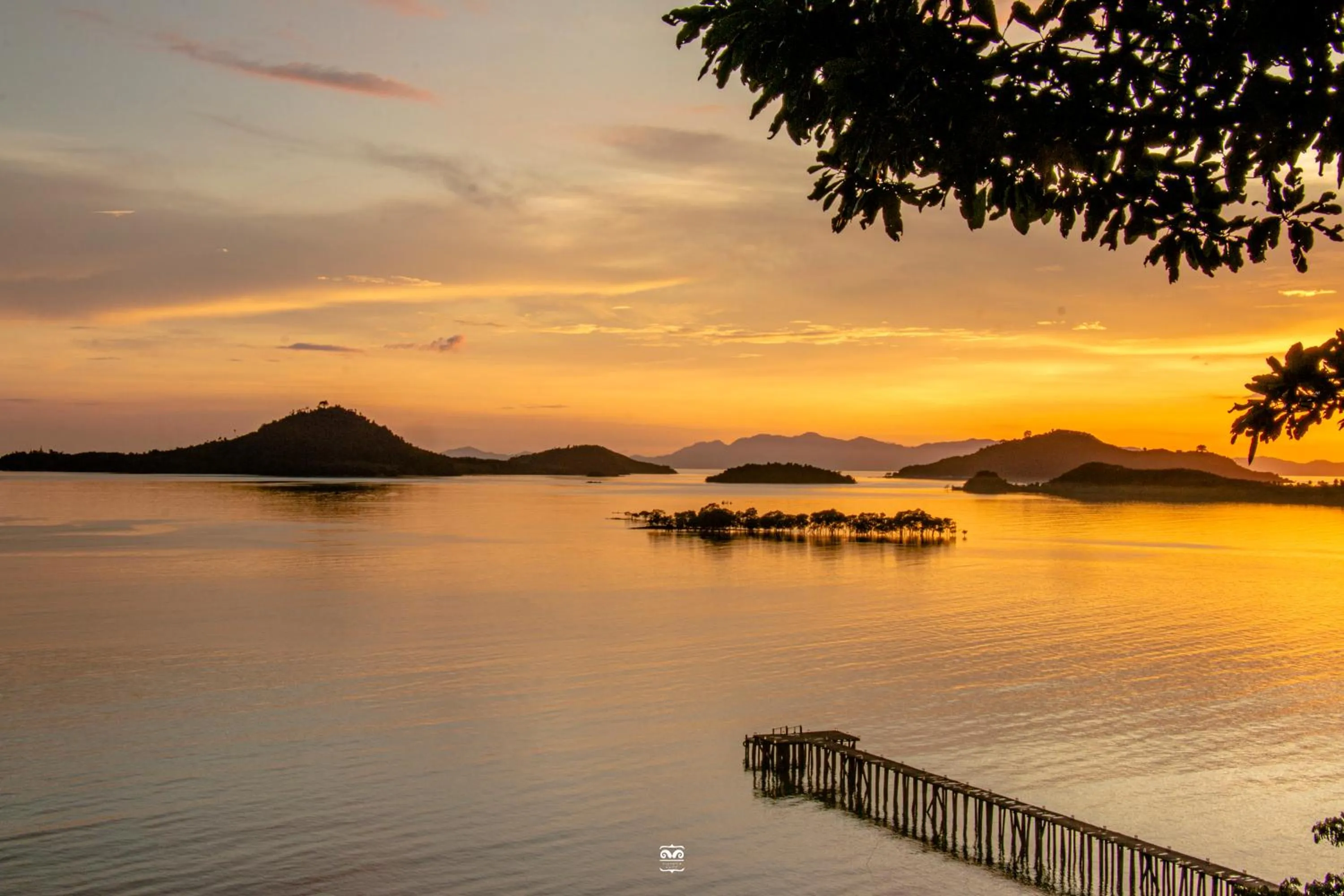 Sea view in Victoria Cliff Hotel & Resort, Kawthaung