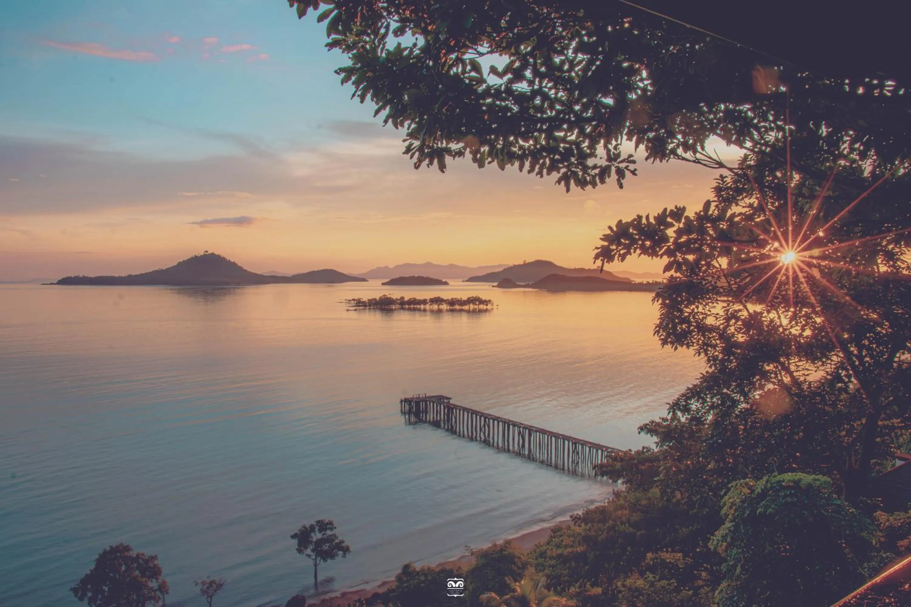 Nearby landmark in Victoria Cliff Hotel & Resort, Kawthaung