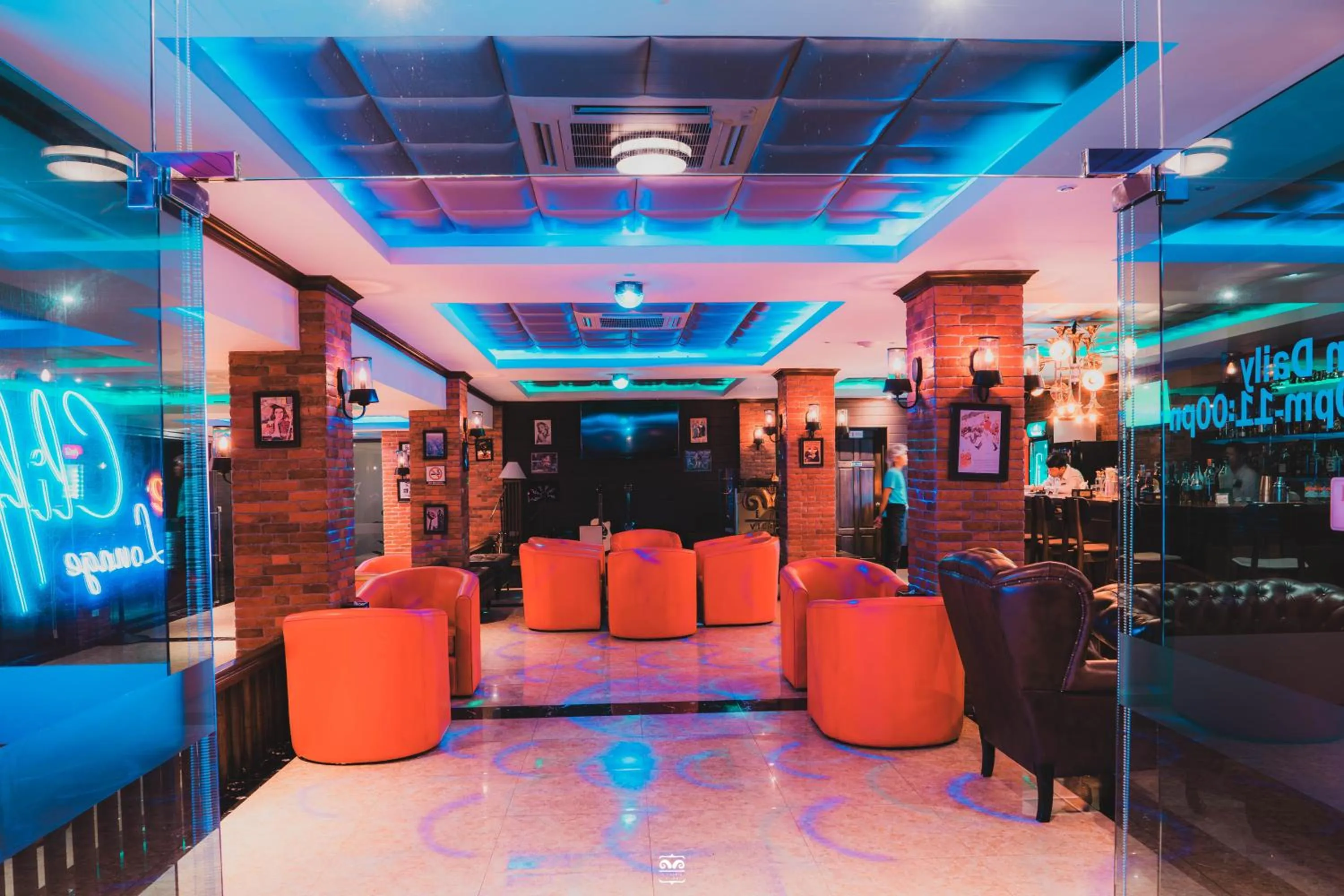 Restaurant/places to eat in Victoria Cliff Hotel & Resort, Kawthaung