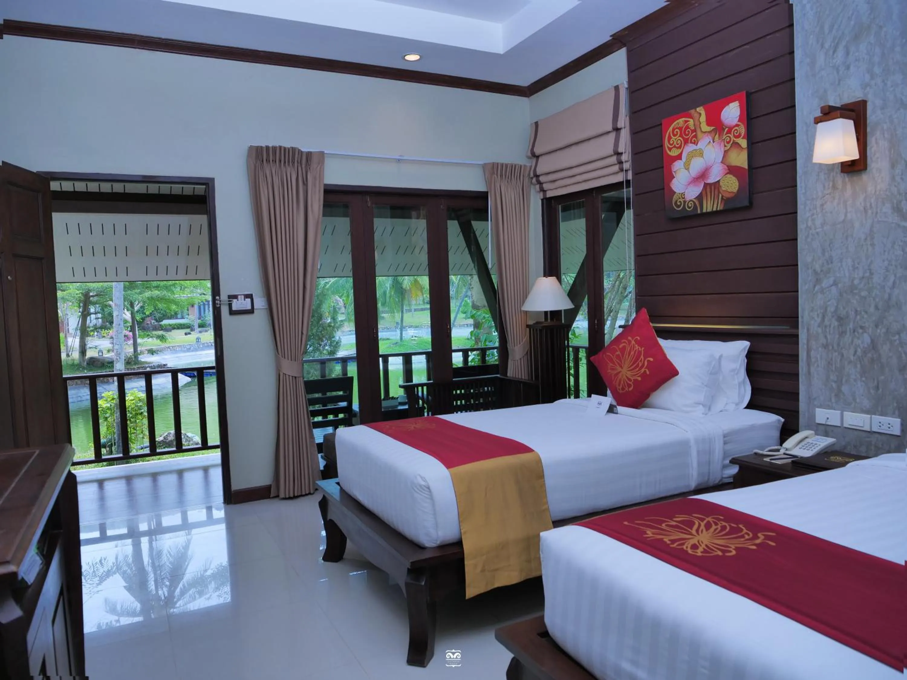 Bed in Victoria Cliff Hotel & Resort, Kawthaung