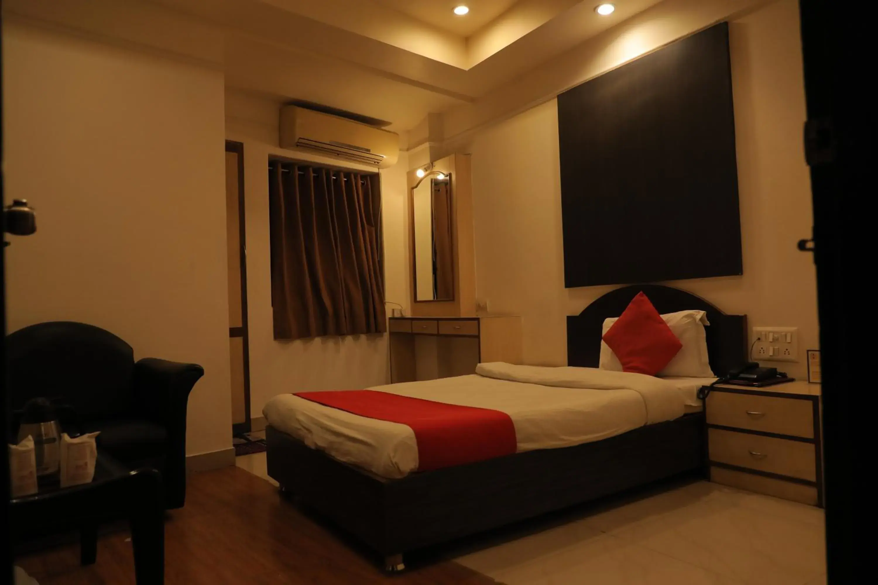 Bed in Hotel Gokul Bed in Hotel Gokul