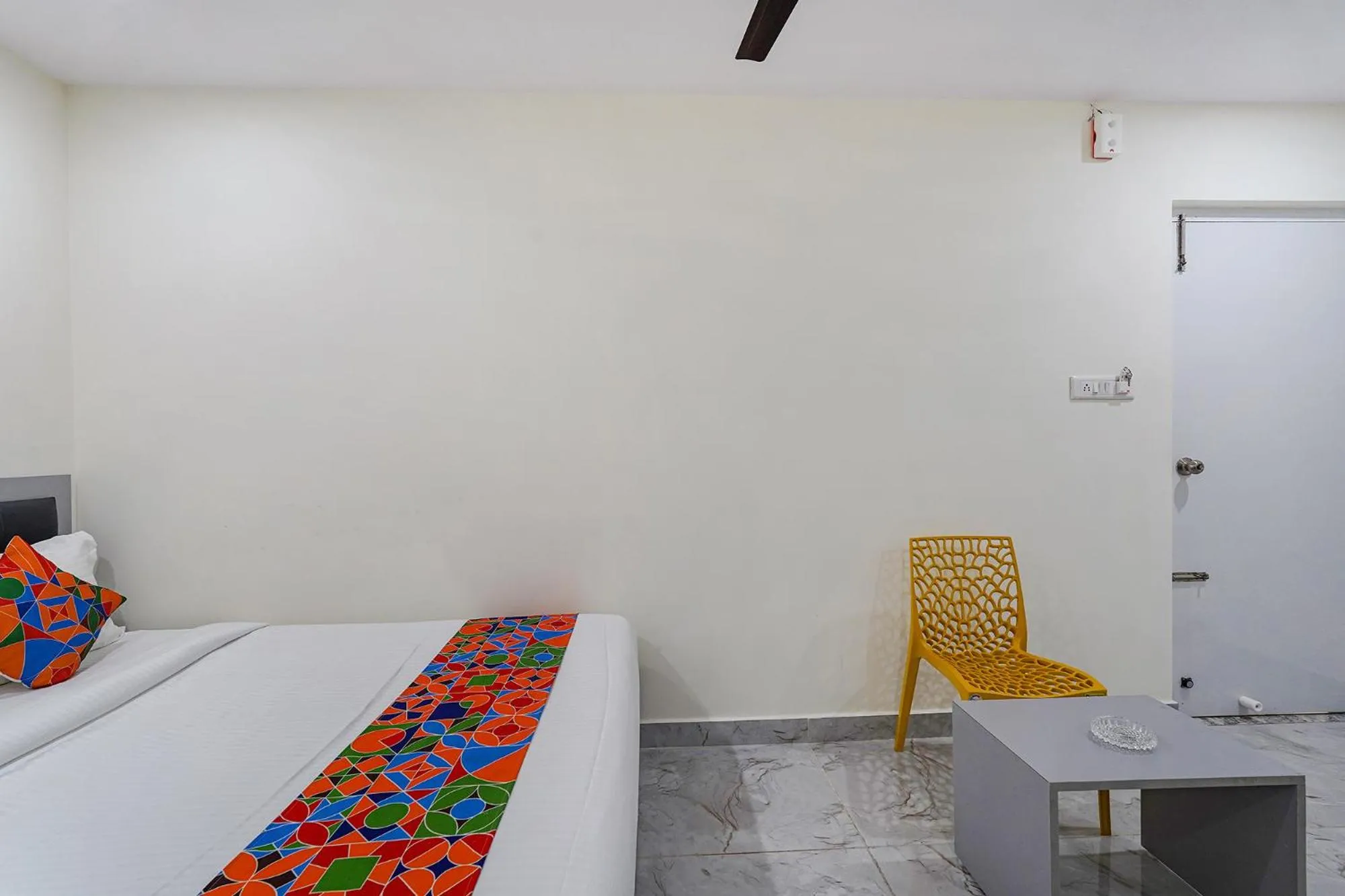 Bed in FabHotel Ivory Pearl - Nr Sony Signal