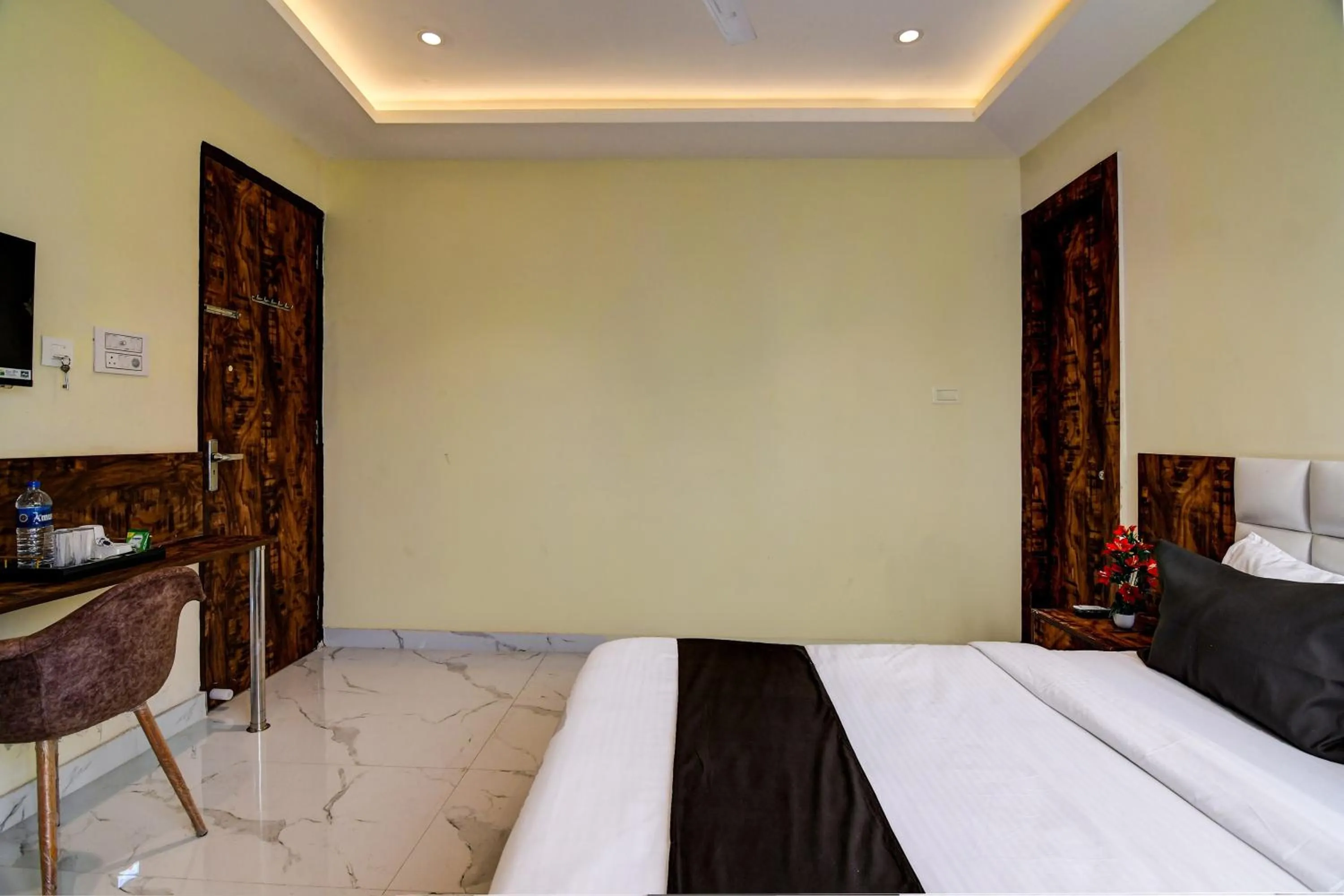 Bedroom, Bed in Collection O The Hastings Club