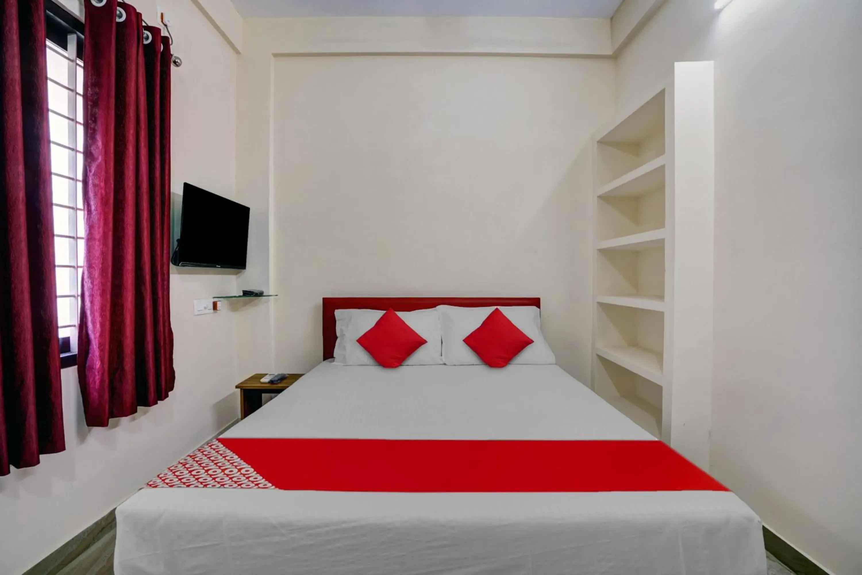 Bedroom, Bed in Hotel O Versatile Inn Bedroom, Bed in Hotel O Versatile Inn