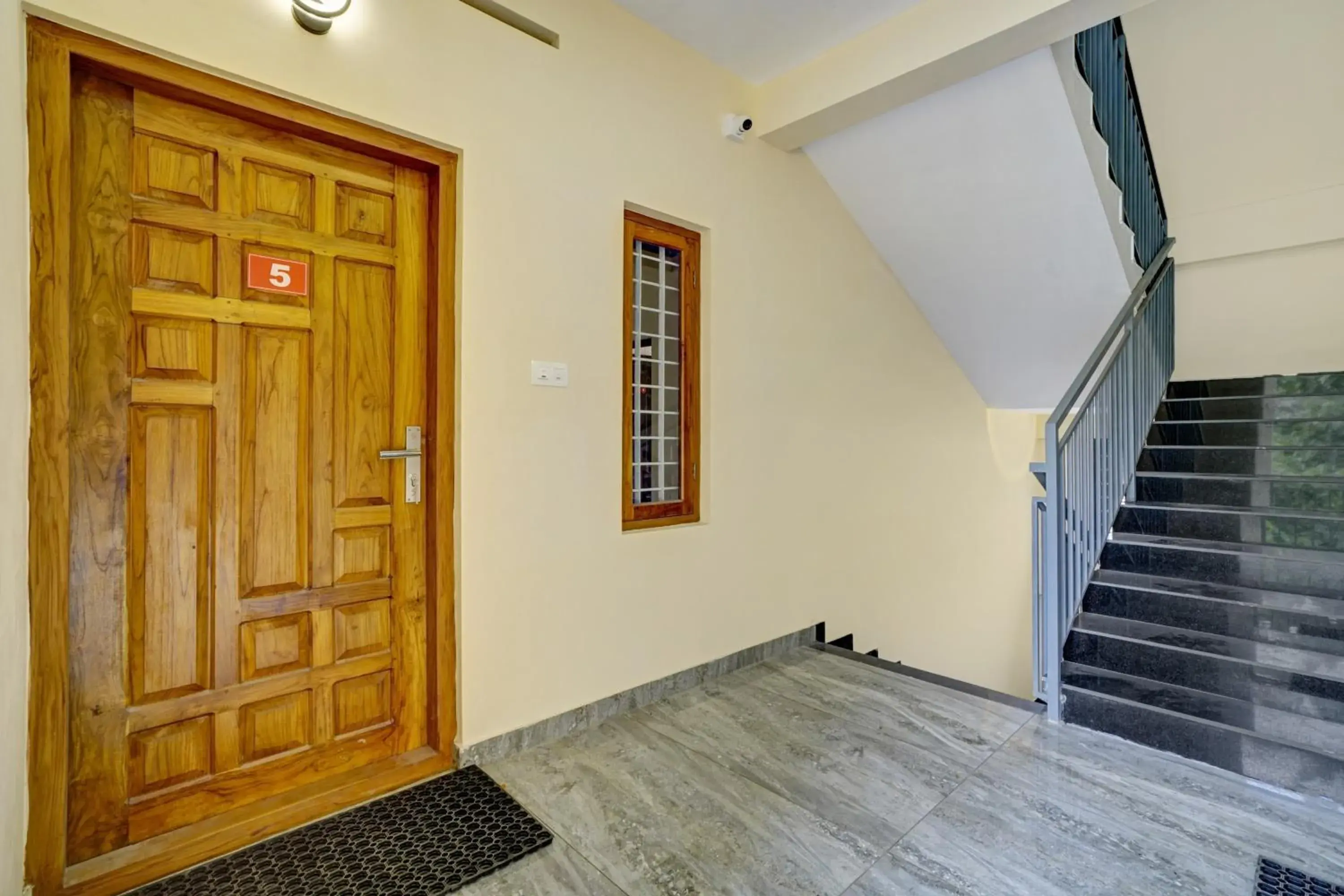 Lobby or reception in Hotel O Versatile Inn Lobby or reception in Hotel O Versatile Inn