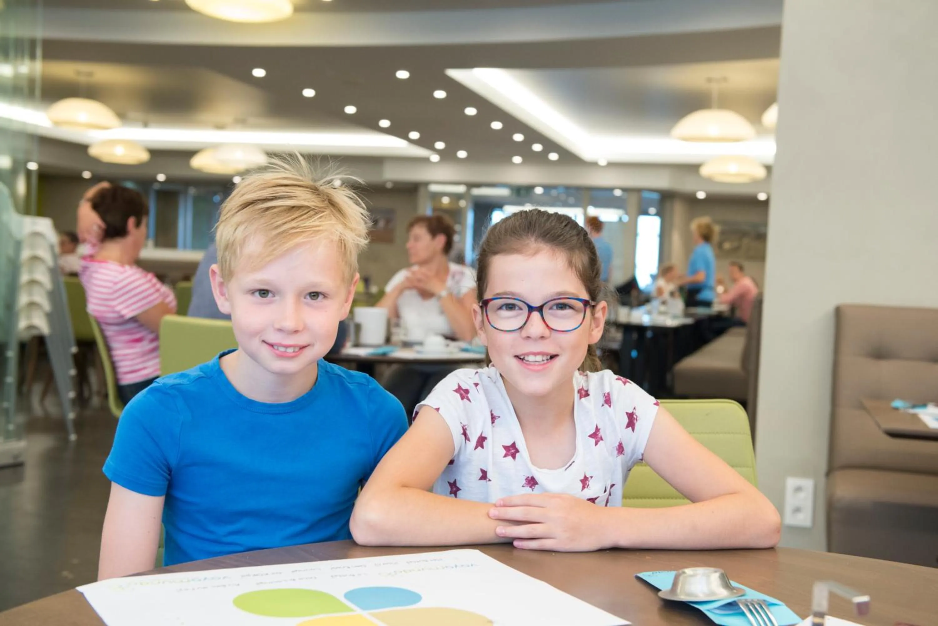 People in Vayamundo Oostende