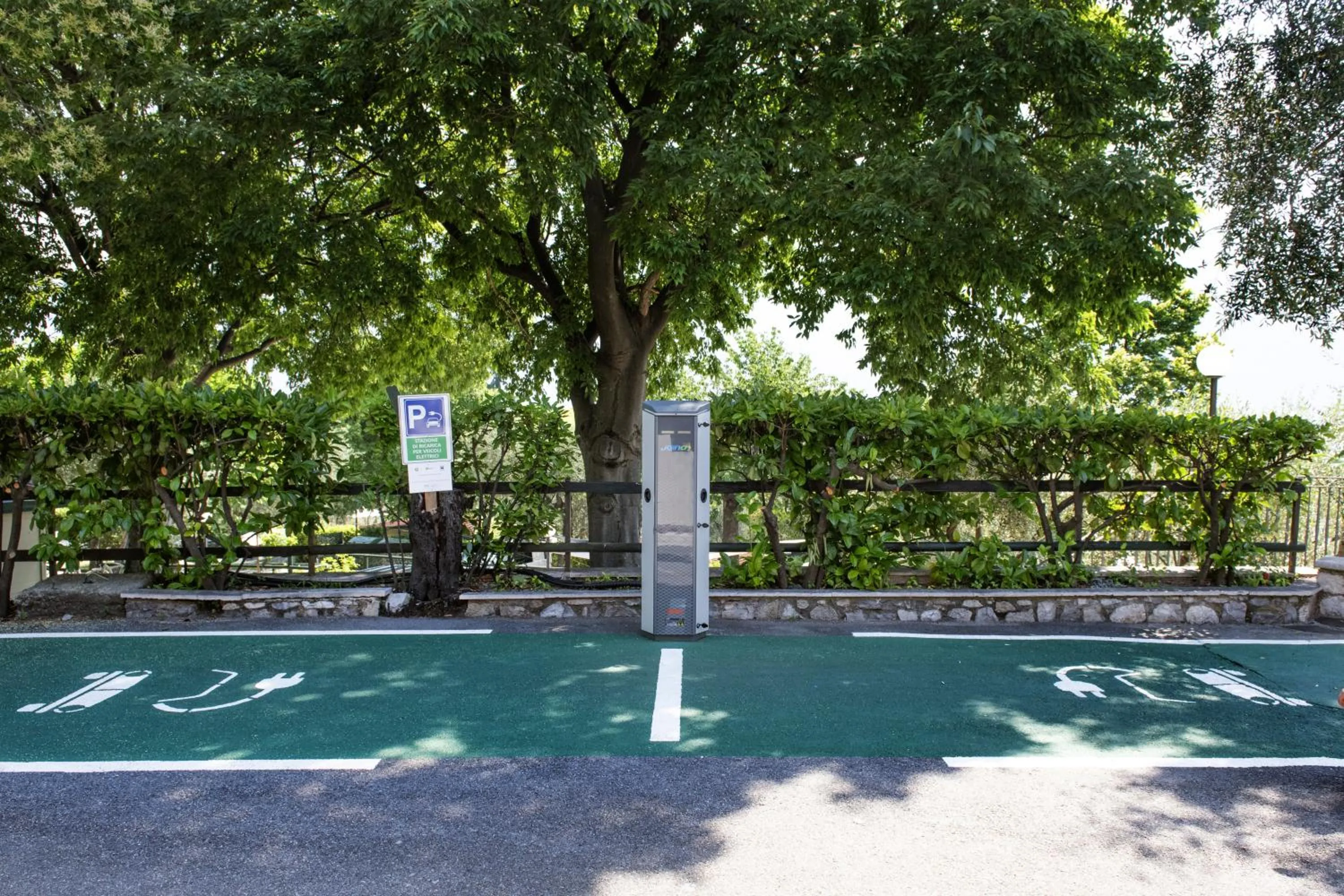 Area and facilities in Camping Park Garda