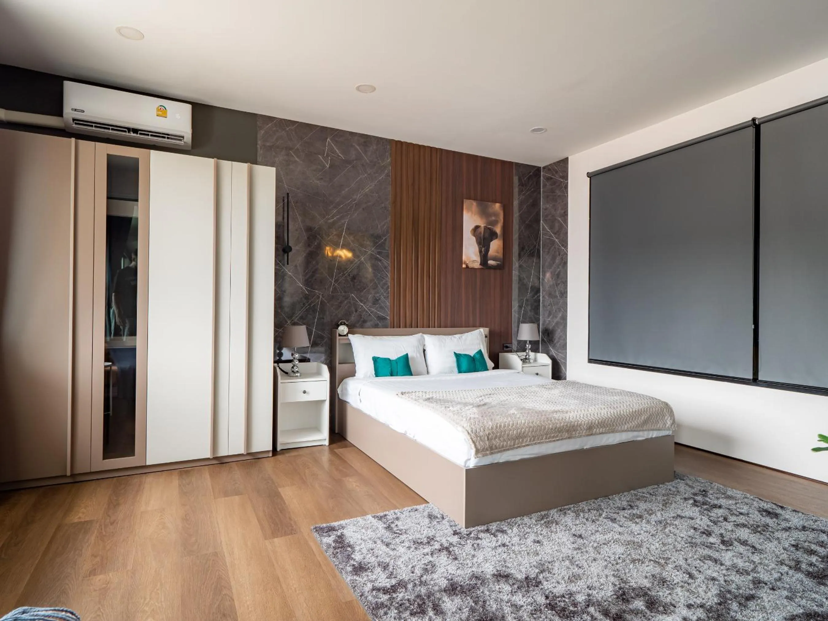 Bed in Grand Penthouse by Grand Orlov Apart