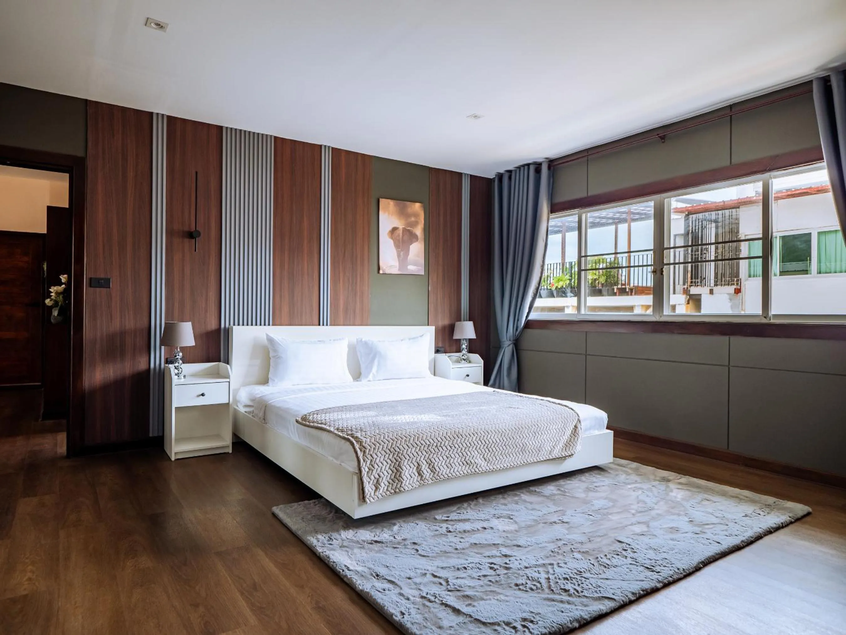 Bed in Grand Penthouse by Grand Orlov Apart