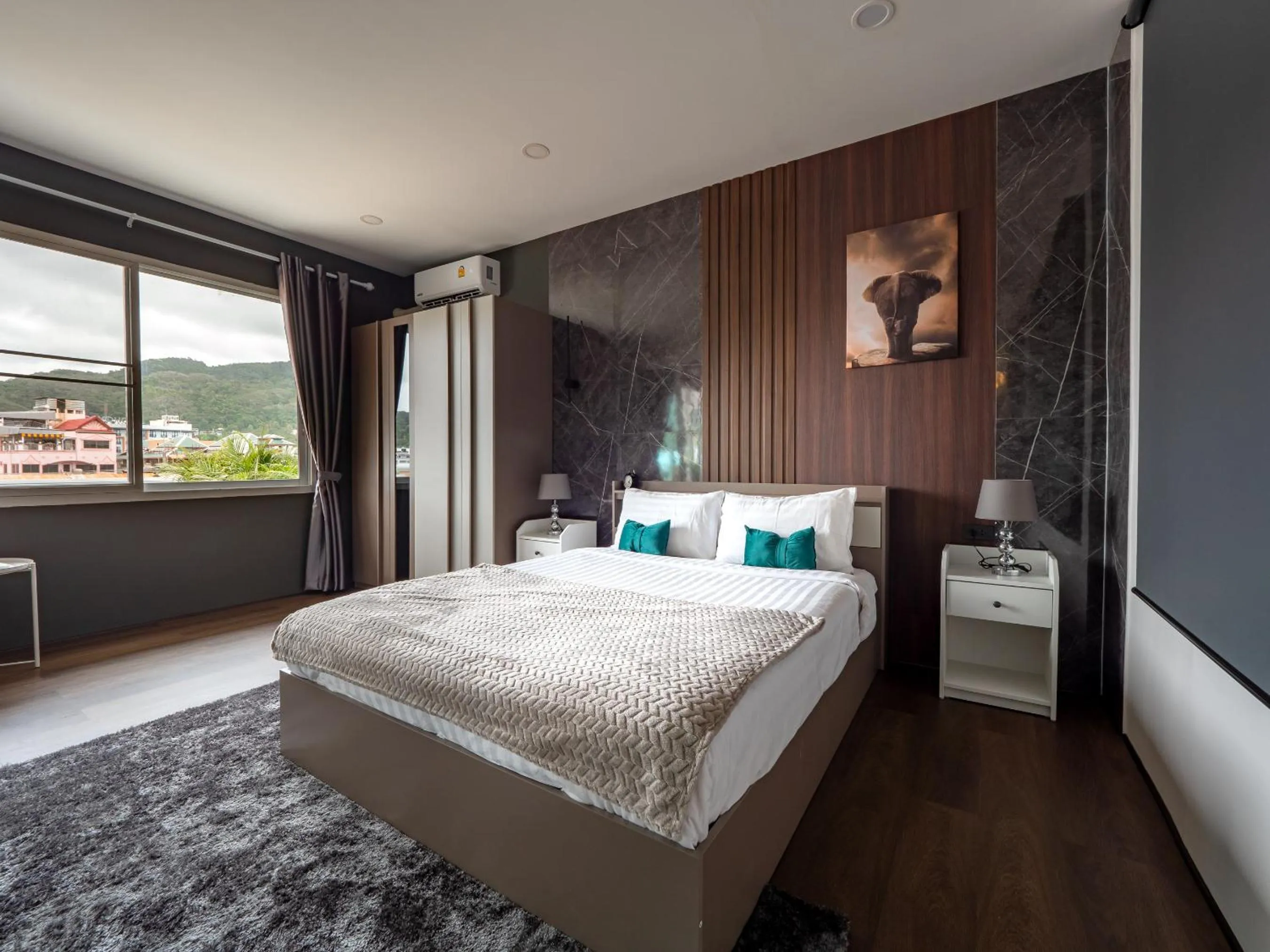 Bed in Grand Penthouse by Grand Orlov Apart