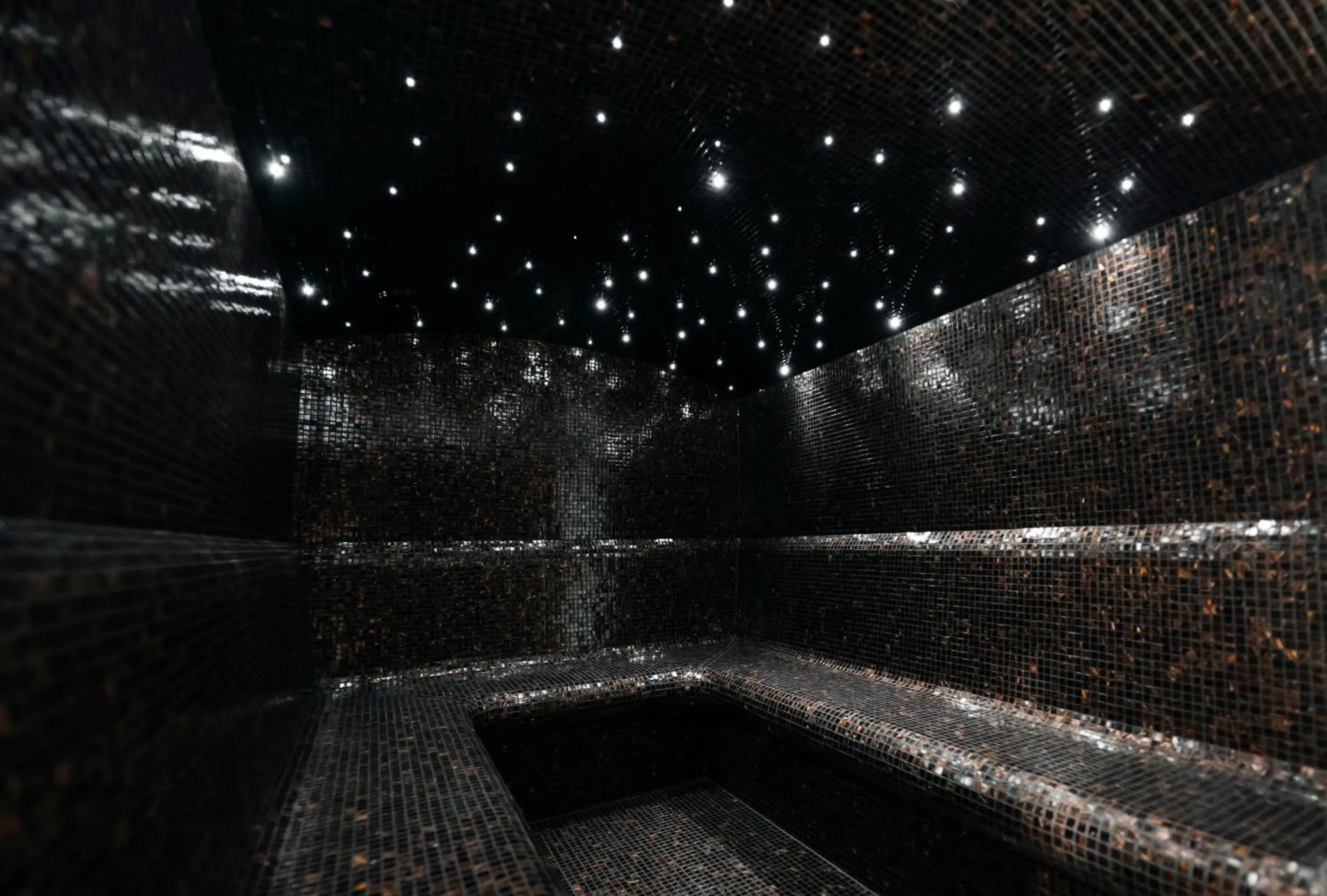 Steam room in Aito Igloo & Spa Resort