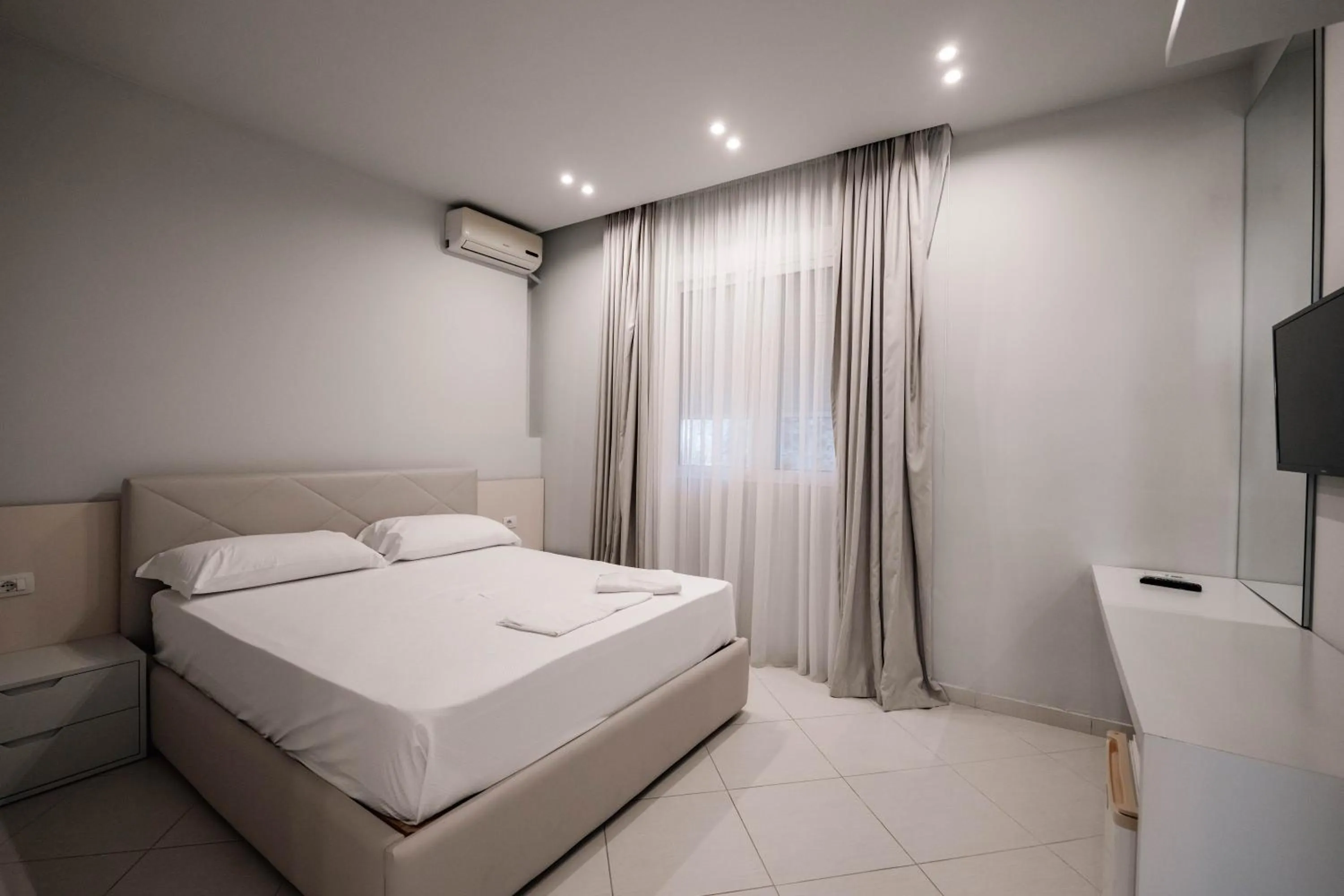 Bed in Hotel Ble Ble Vlore