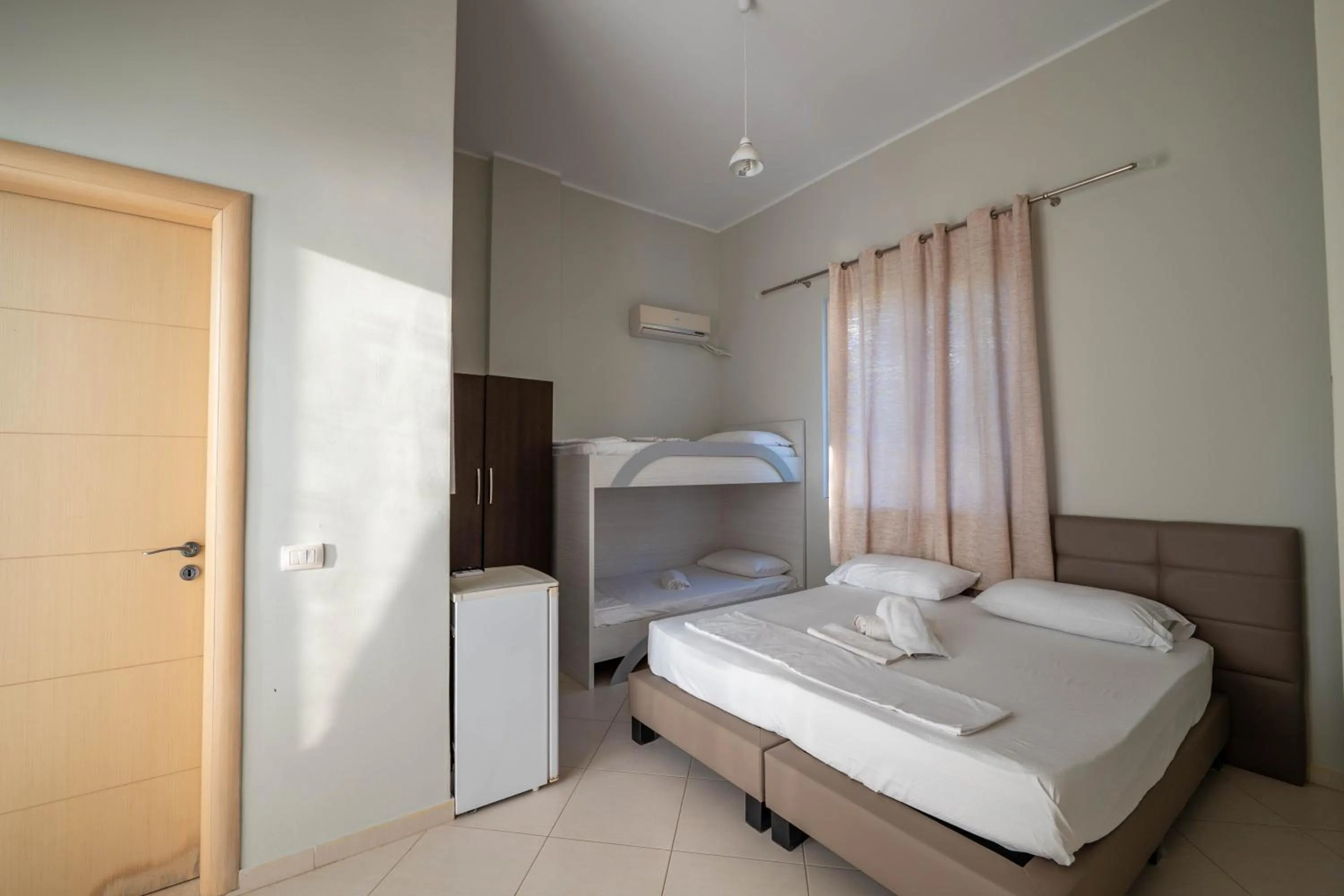 Bed in Hotel Ble Ble Vlore