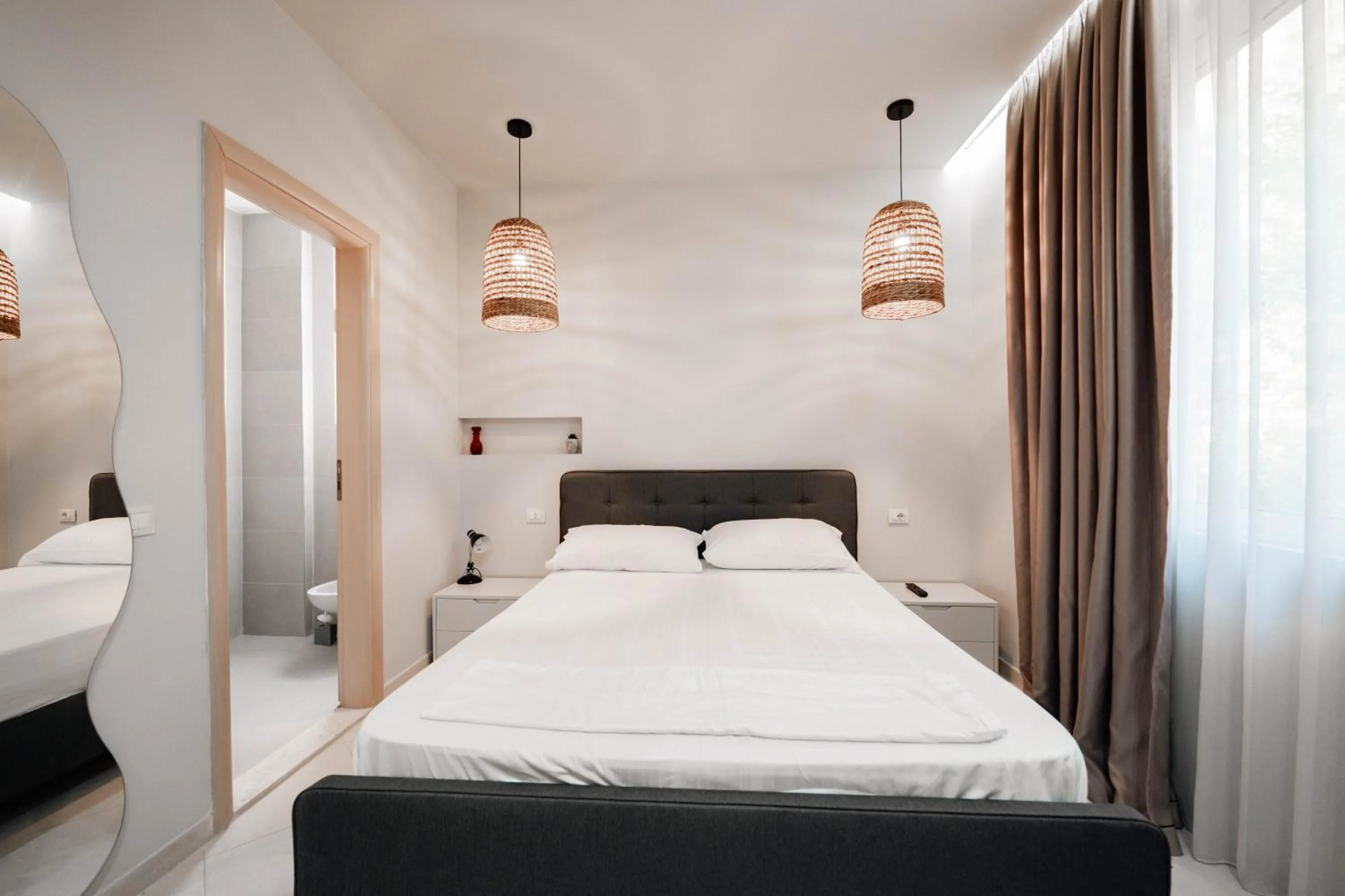 Bedroom, Bed in Hotel Ble Ble Vlore