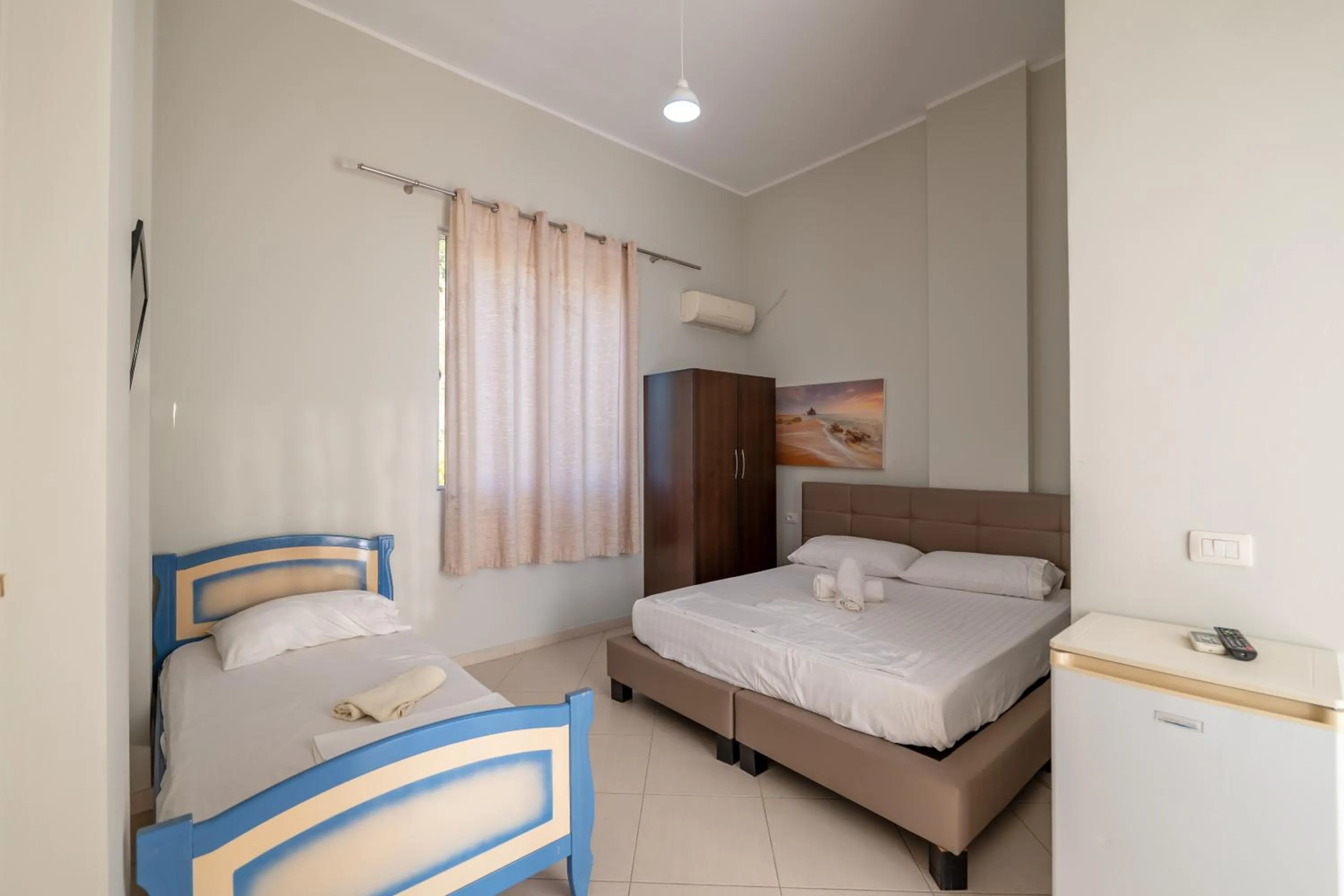 Bedroom, Bed in Hotel Ble Ble Vlore