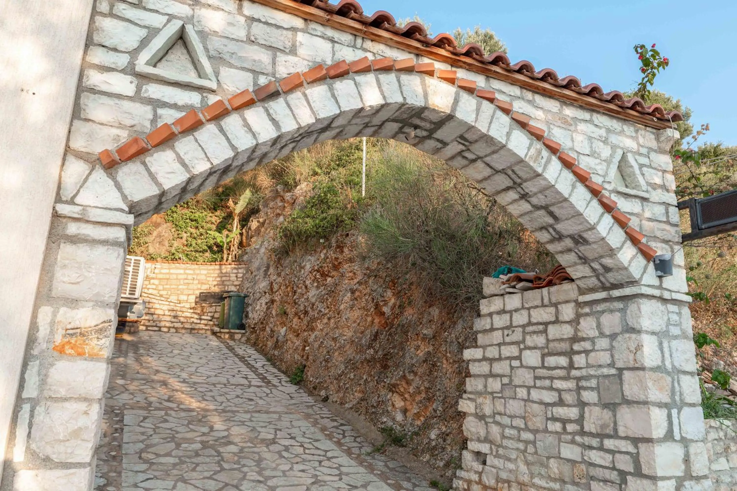 Day in Hotel Ble Ble Vlore