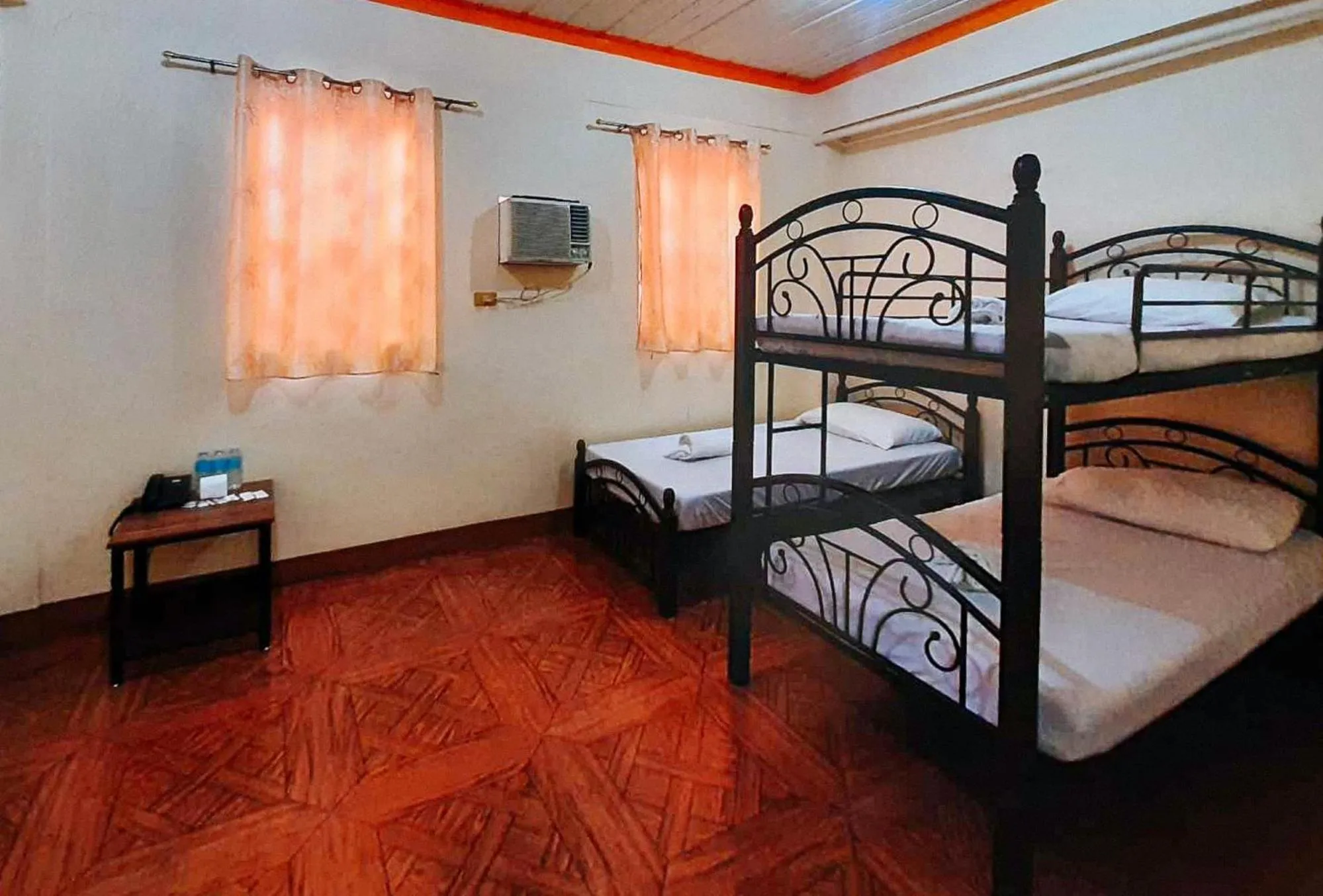 bunk bed, Bed in RedDoorz @ Johsons Pension House Butuan City