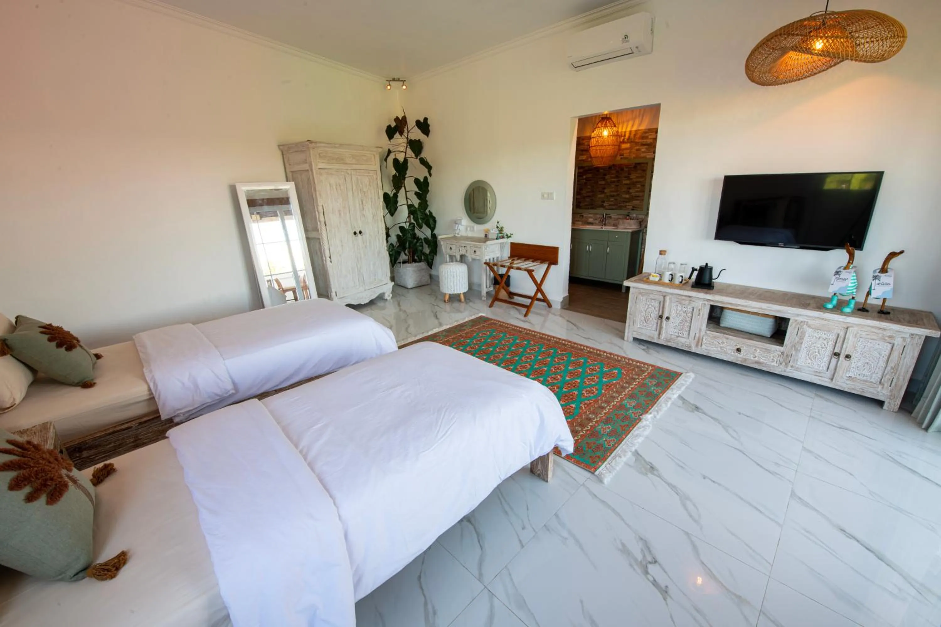 Bedroom, Bed in Keramas Moonlight Villa