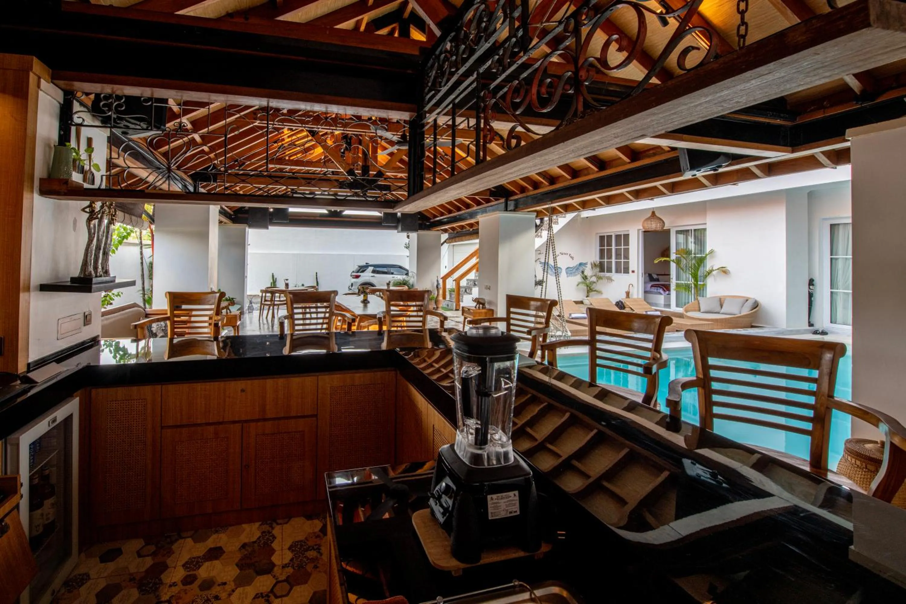 Restaurant/places to eat in Keramas Moonlight Villa