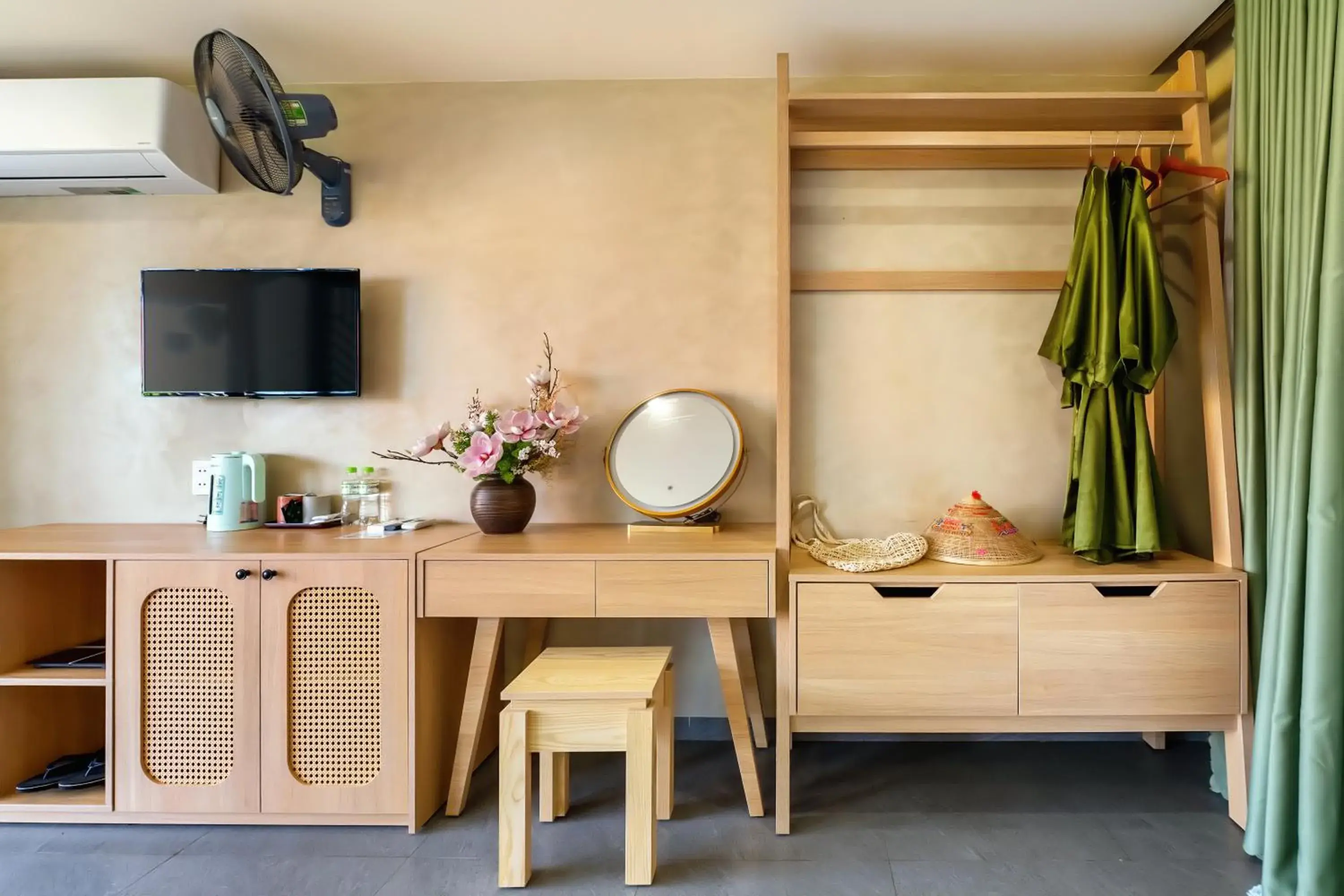 Junior Suite with Balcony in The Linh Seaside Villa Hoi An Junior Suite with Balcony in The Linh Seaside Villa Hoi An