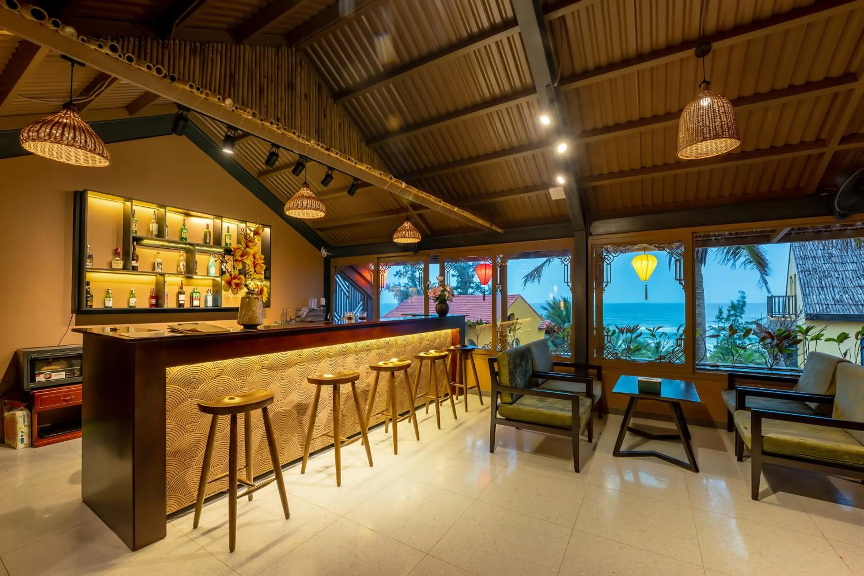 Restaurant/places to eat in The Linh Seaside Villa Hoi An