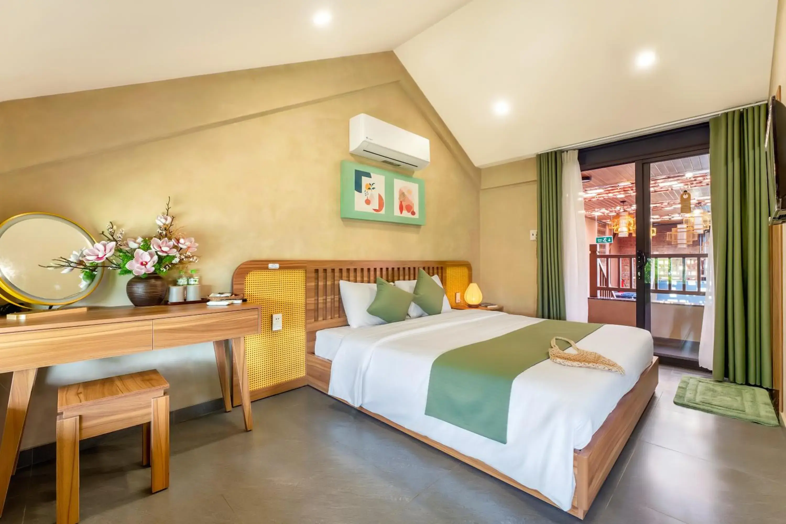 Bed in The Linh Seaside Villa Hoi An Bed in The Linh Seaside Villa Hoi An