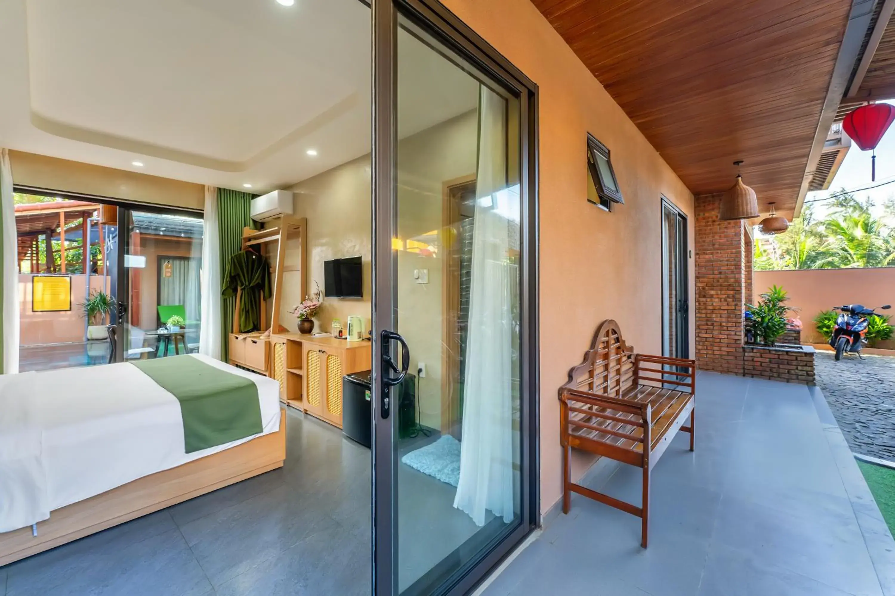 Bed in The Linh Seaside Villa Hoi An Bed in The Linh Seaside Villa Hoi An