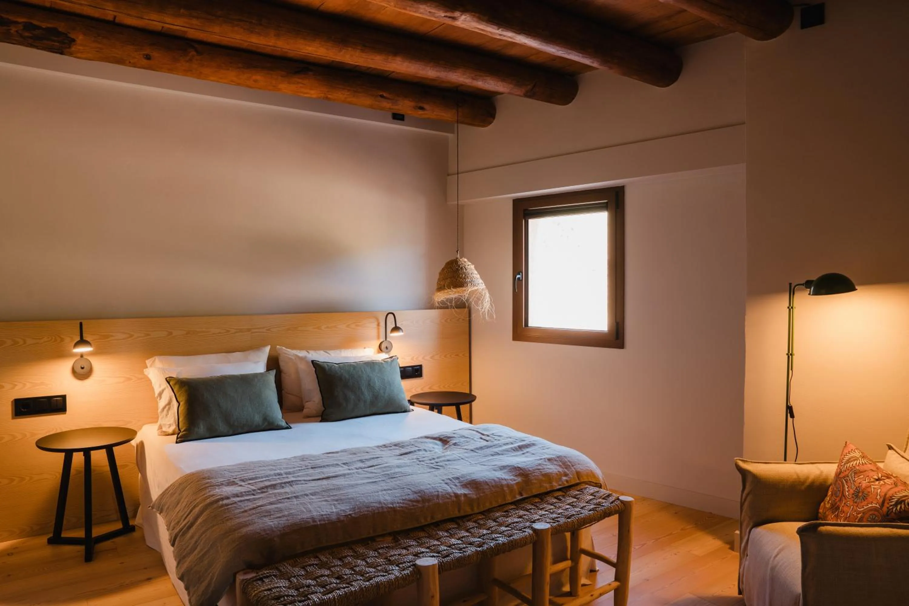 Bed in Hotel-Masia Can Farrés