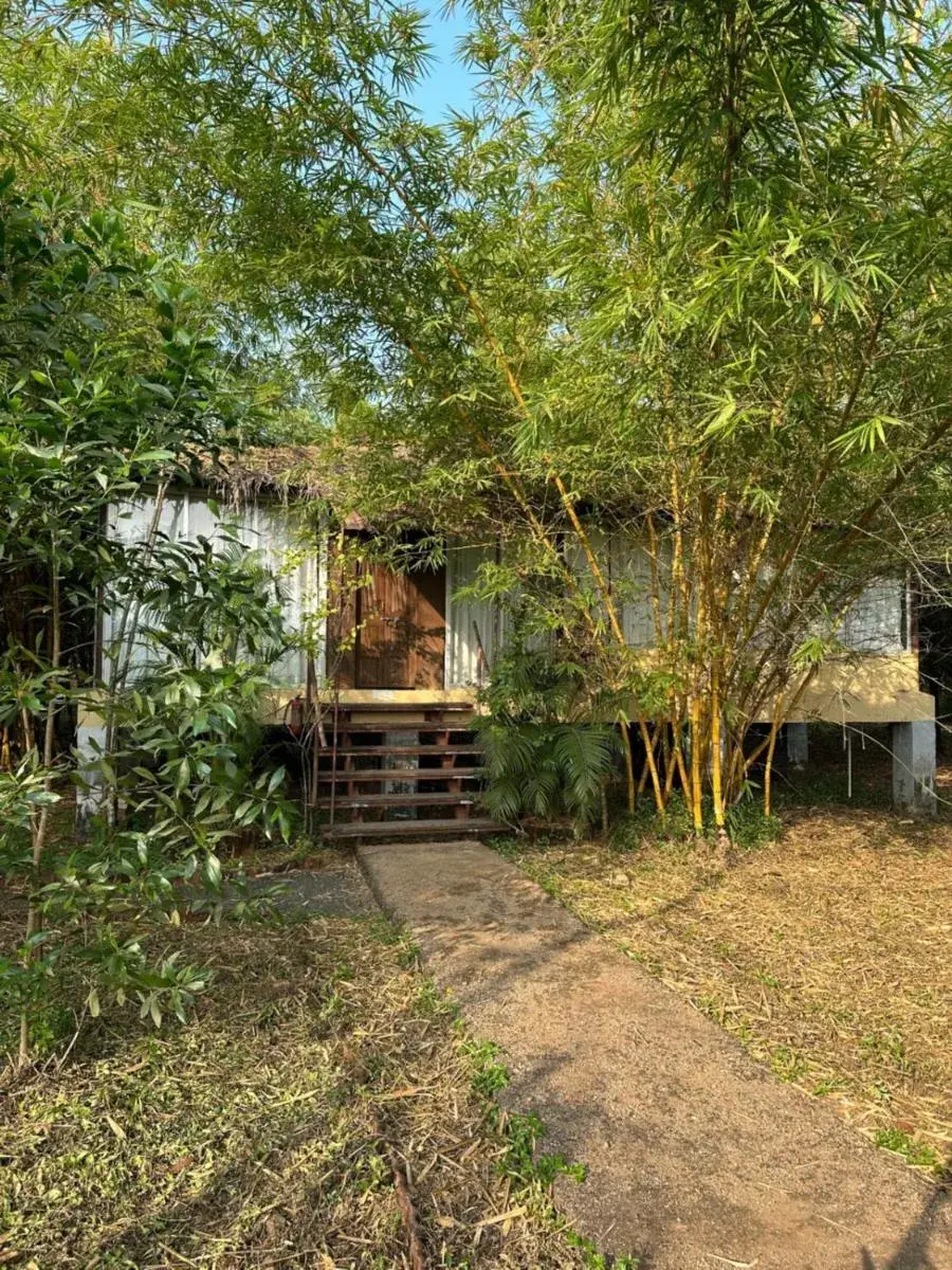 Facade/entrance in Aranya Phansad Resort Facade/entrance in Aranya Phansad Resort