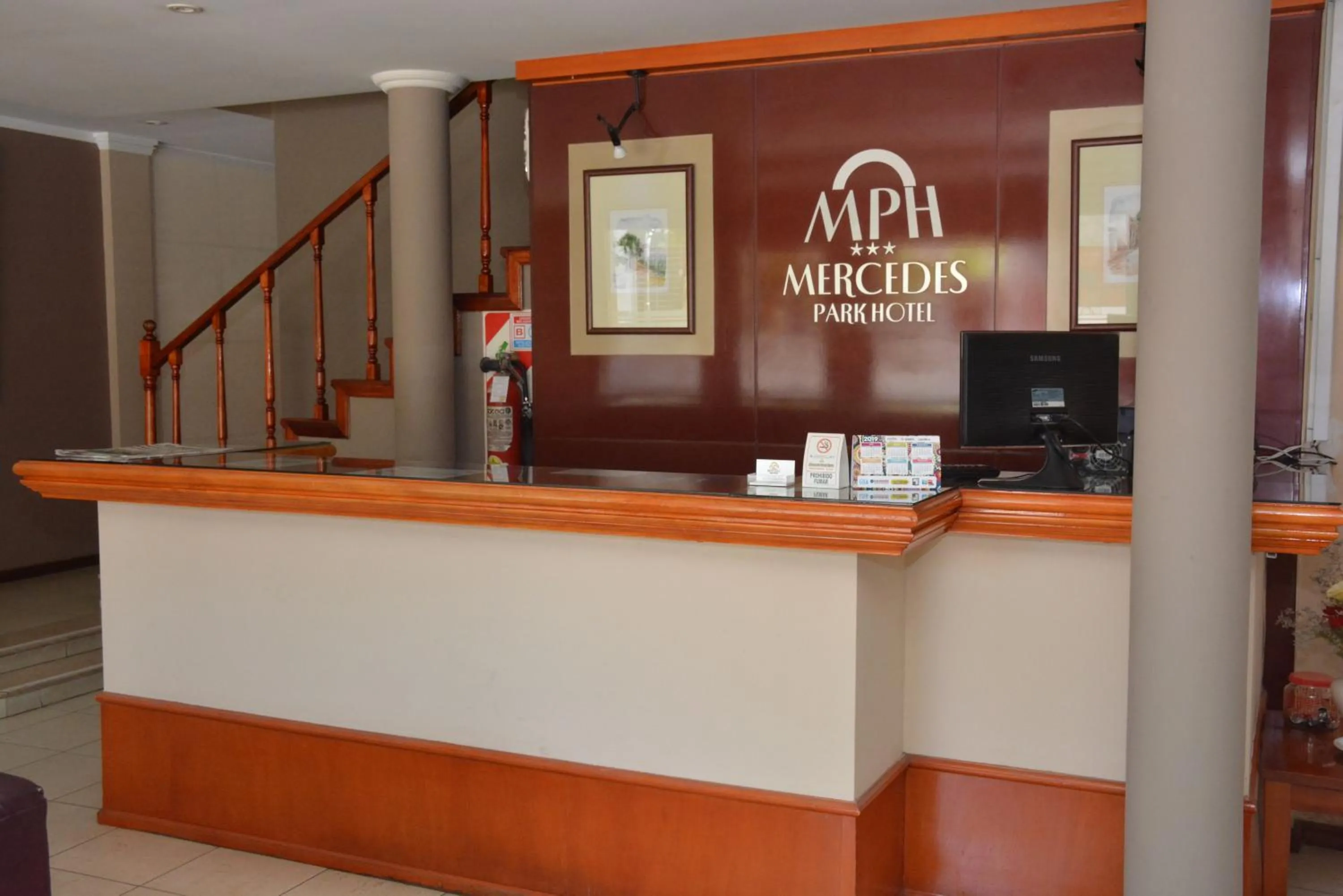 Mercedes Park Hotel