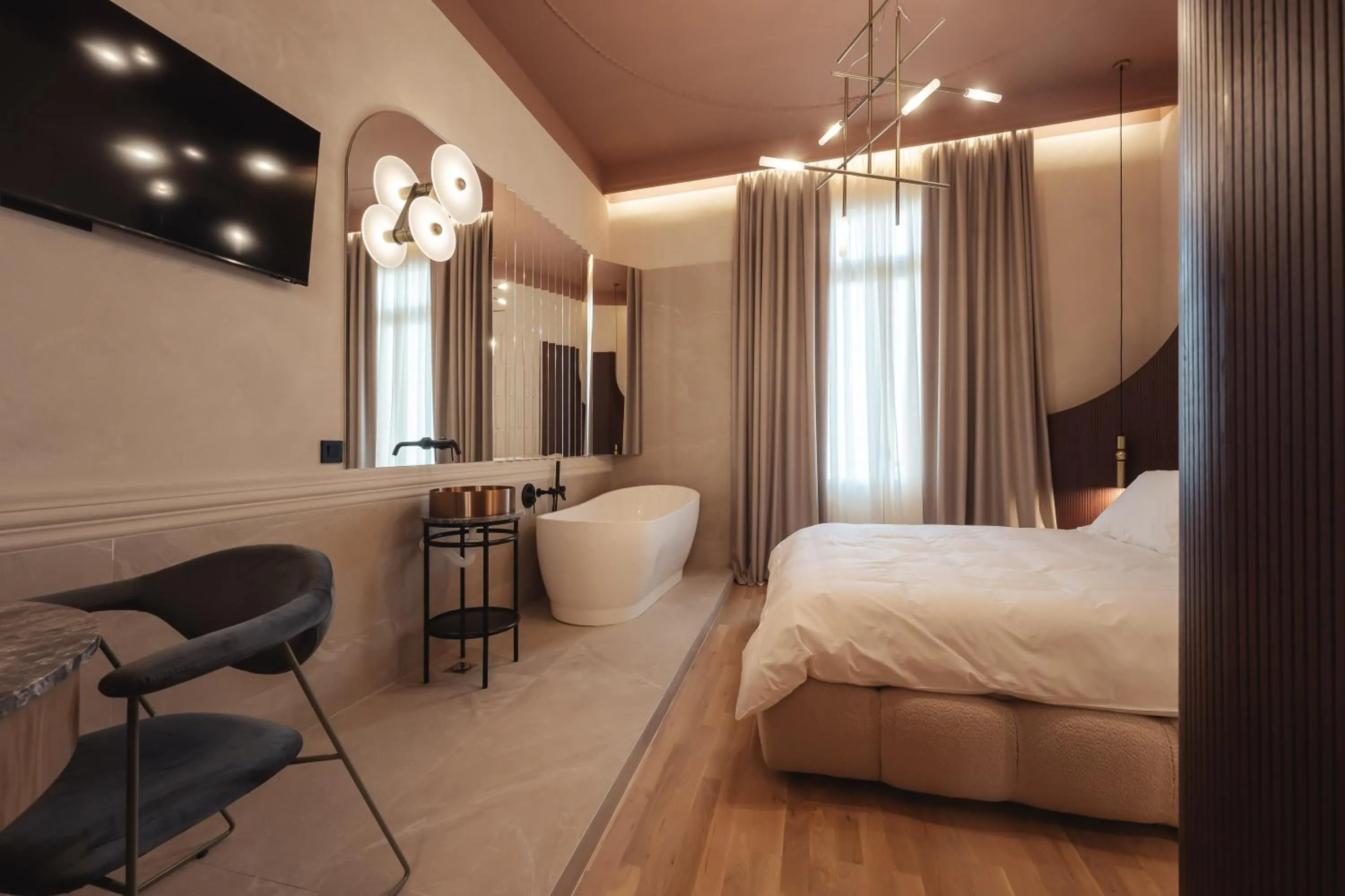 Bed in Zenith Premium Suites