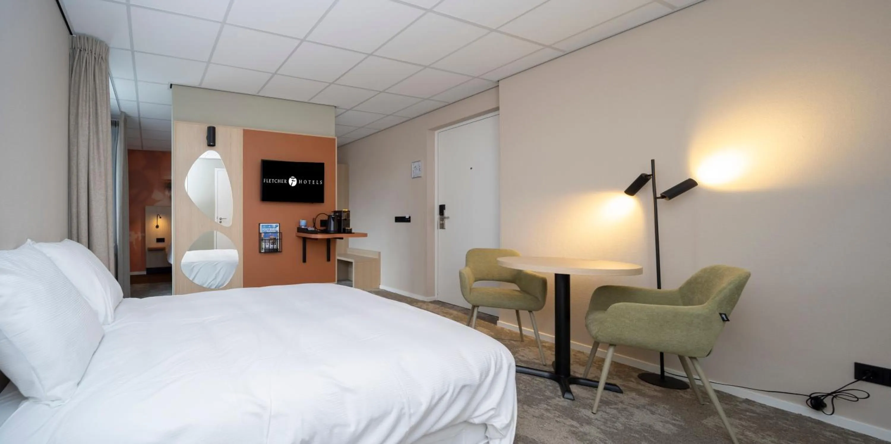 Photo of the whole room, Bed in Fletcher Hotel-Restaurant de Borken