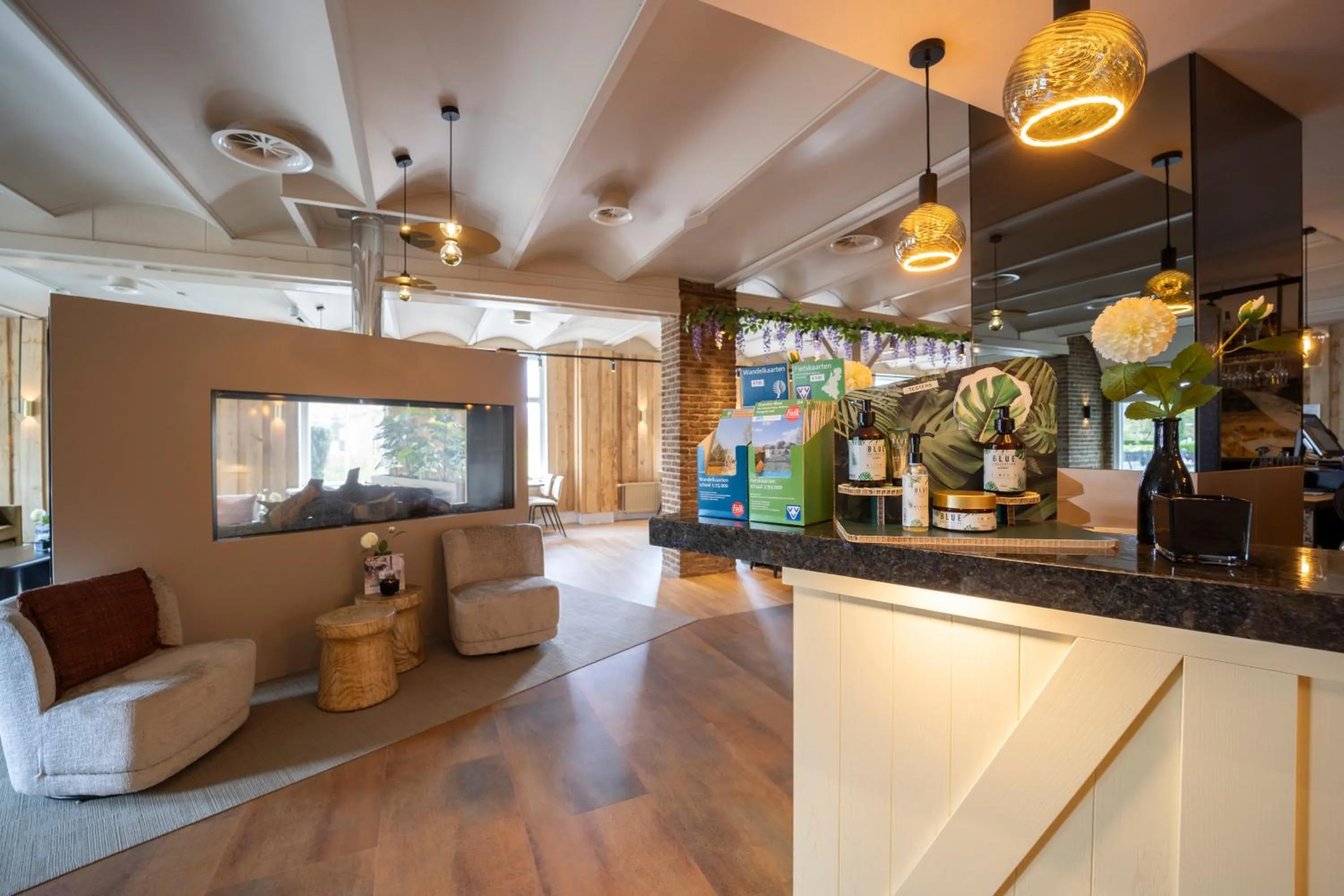 Seating area in Fletcher Hotel-Restaurant de Borken