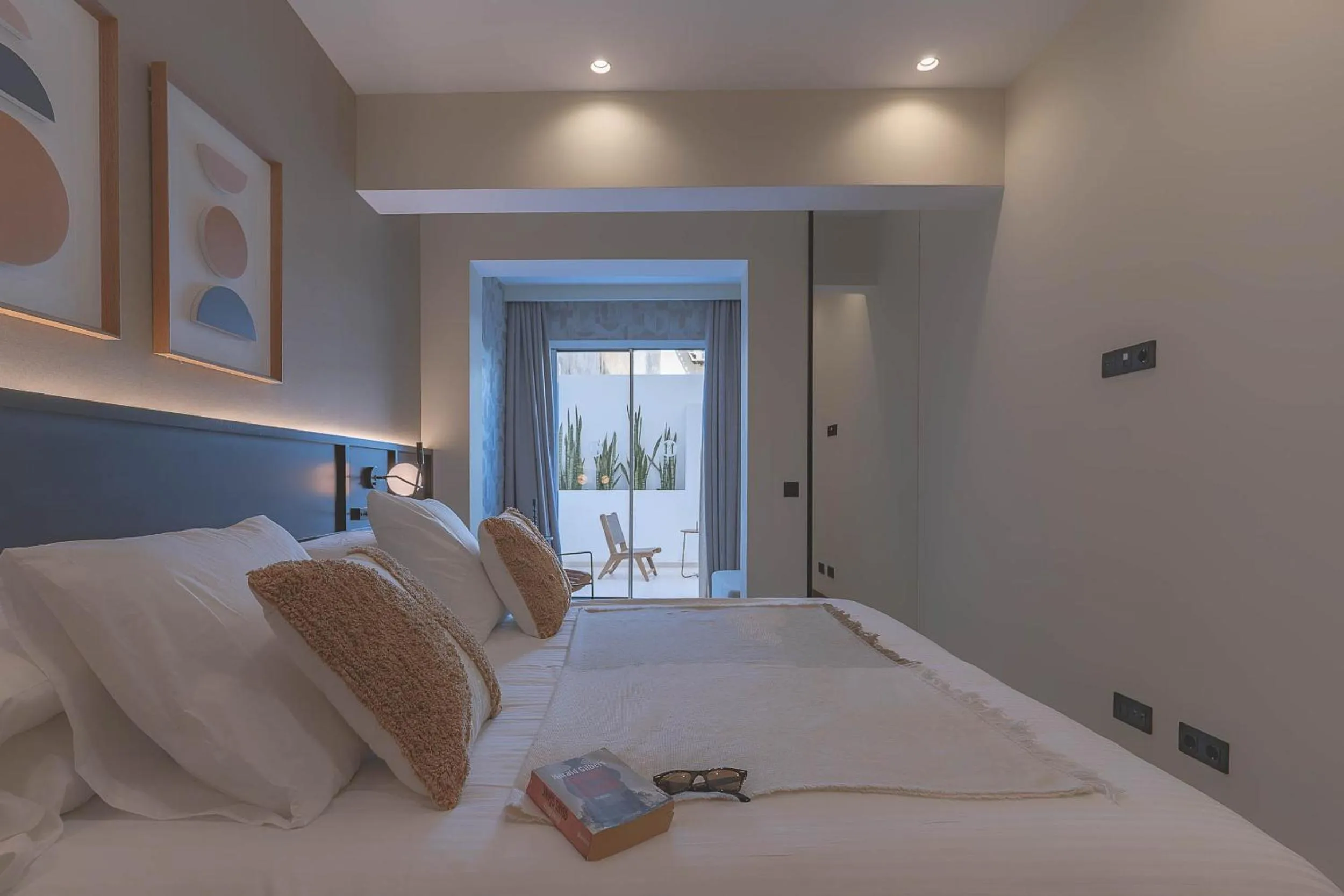 Bed in Blue Marina Suites - Boutique Apartments