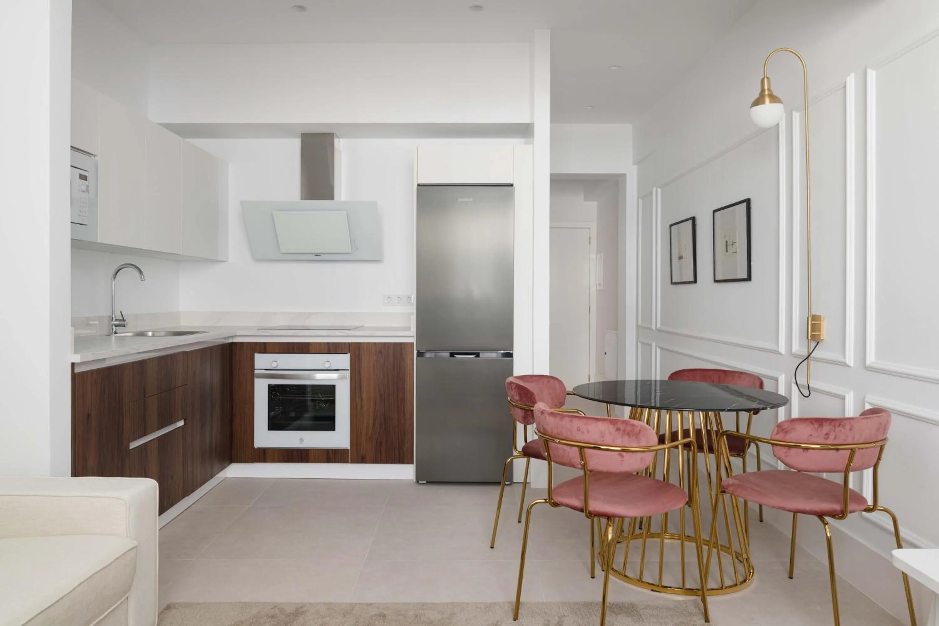 Dining area in Blue Marina Suites - Boutique Apartments