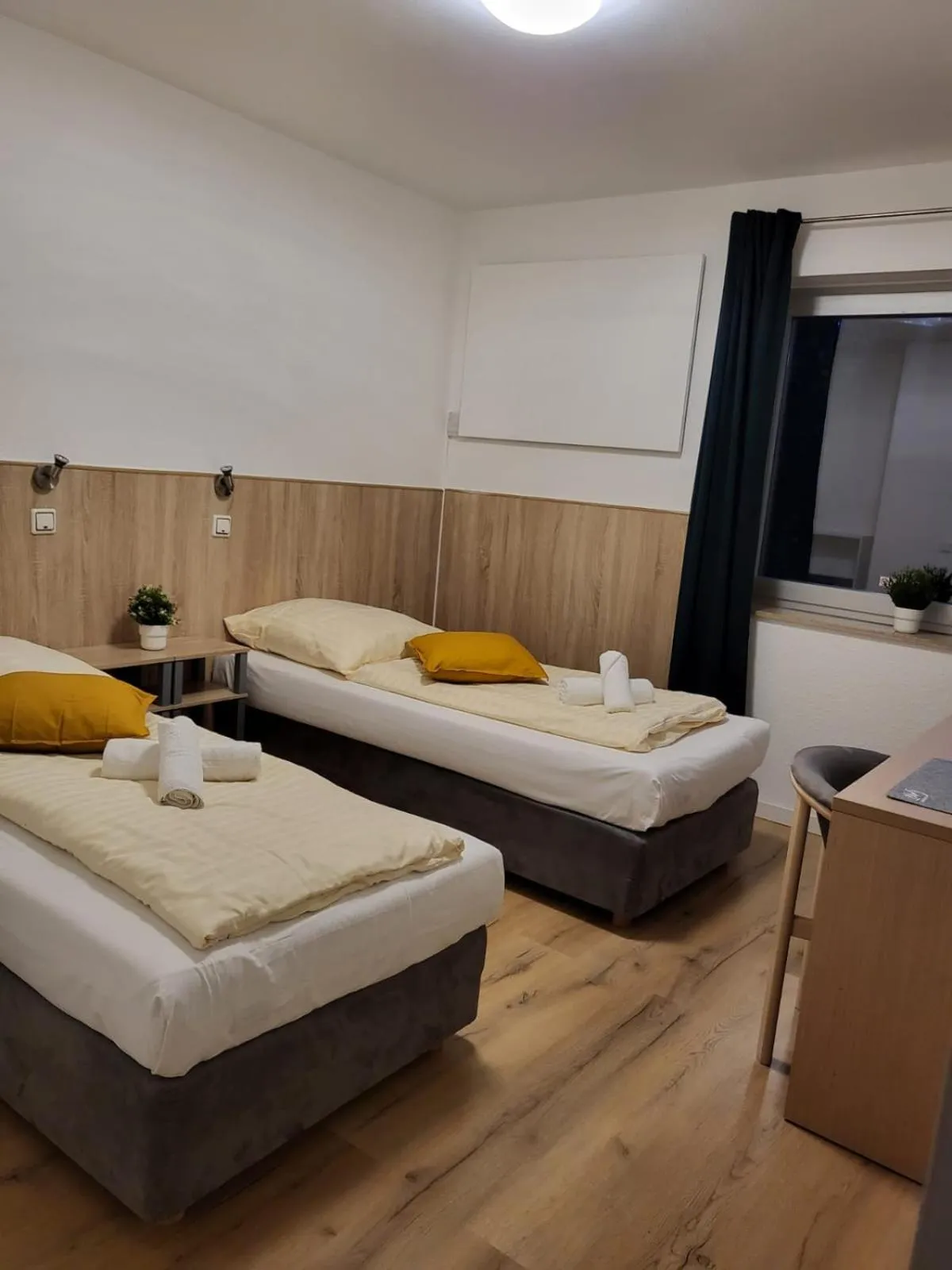 Bed in Hotel Mettmann