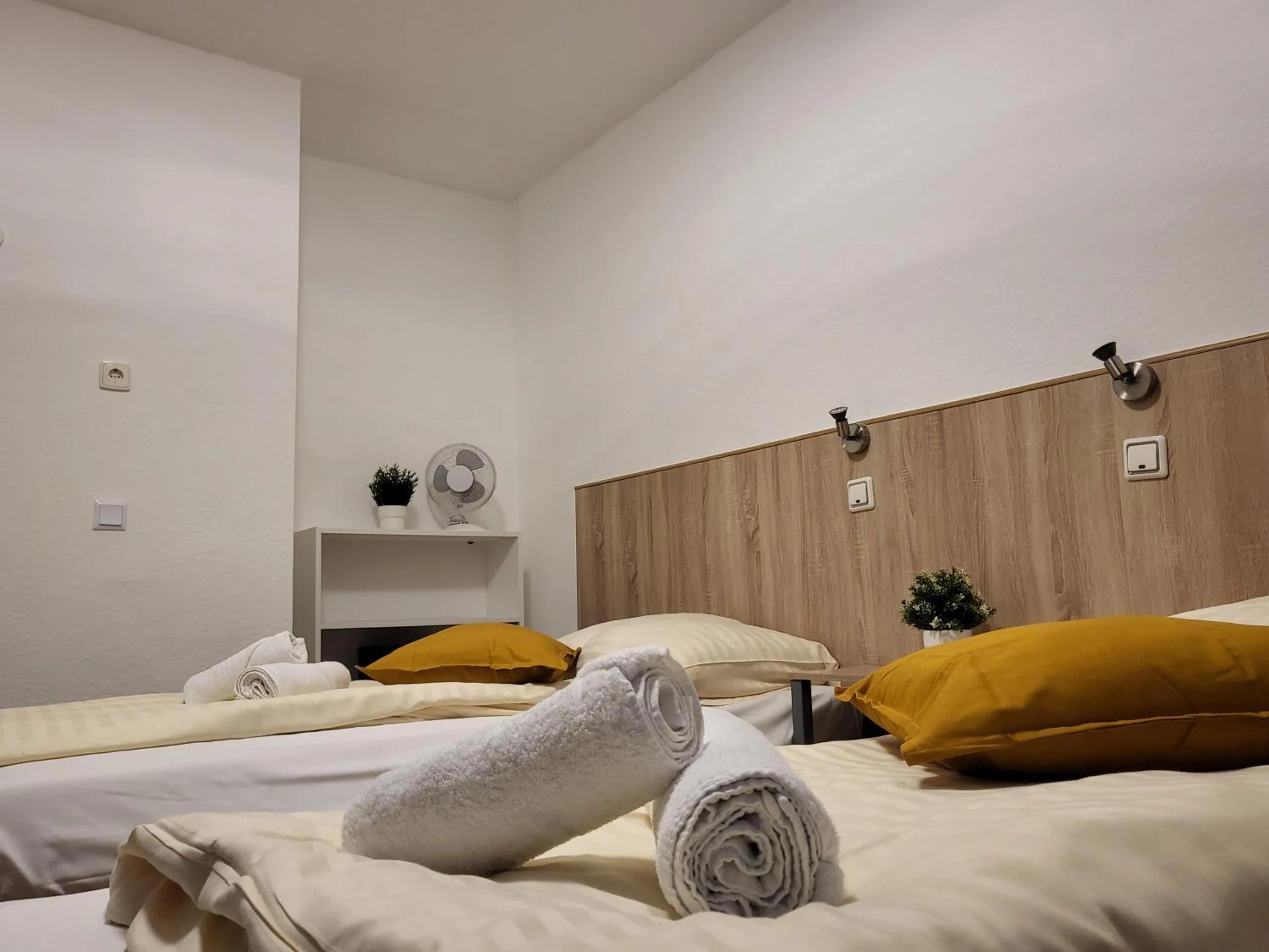 Bed in Hotel Mettmann