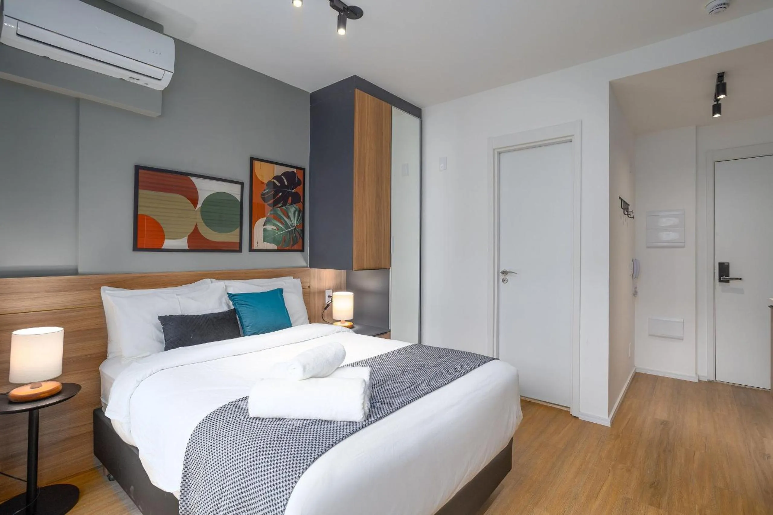 Bedroom, Bed in Atmosfera Brooklin