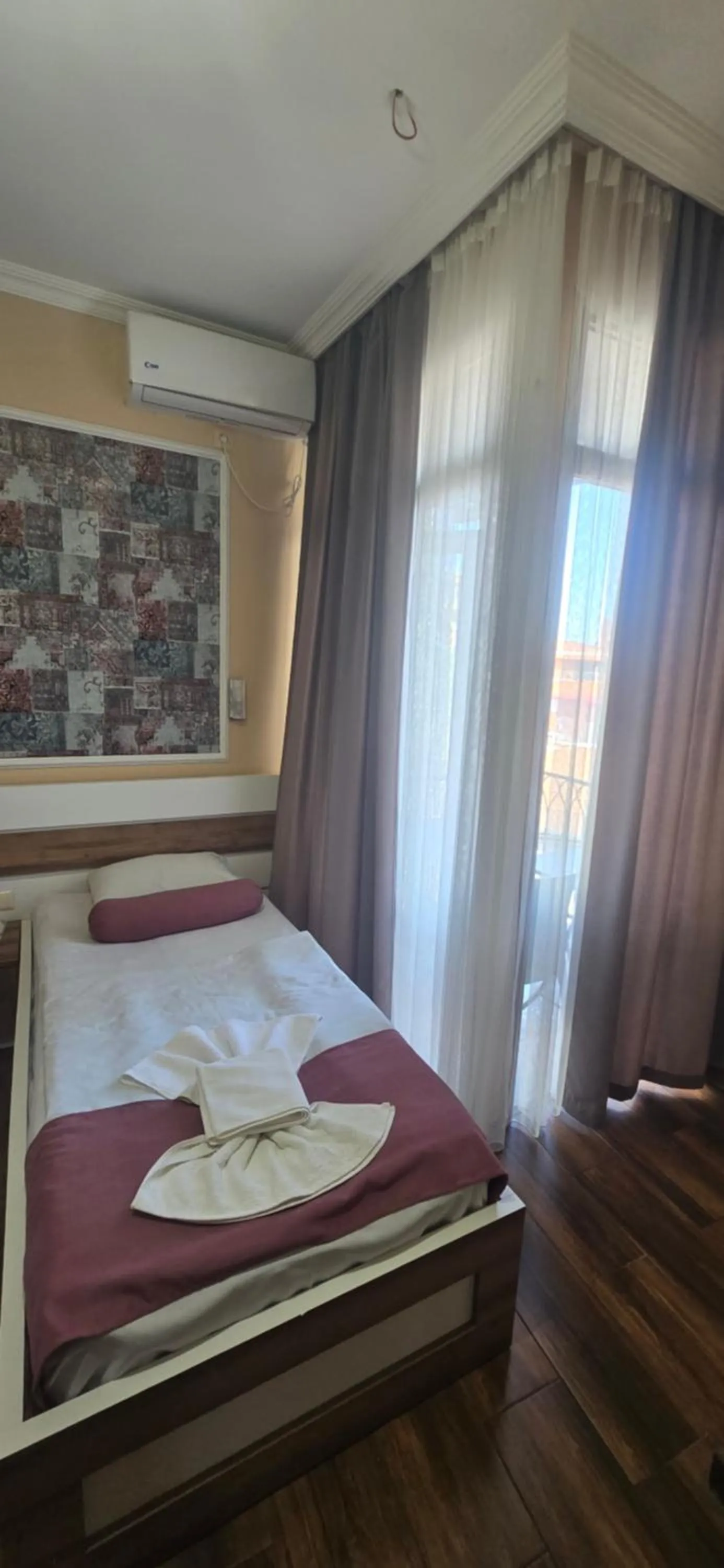 City view, Bed in MAHALI HOTEL