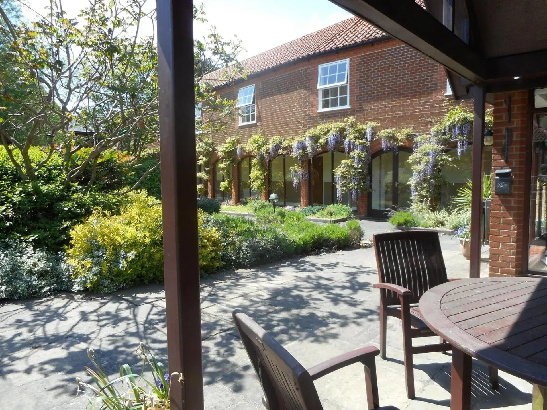 Property building in Knights Hill Hotel & Spa Property building in Knights Hill Hotel & Spa