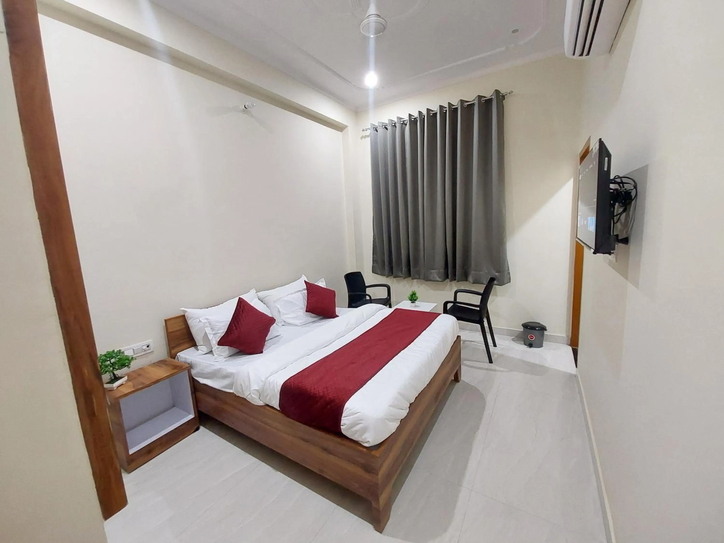 Bed in HOMEWOOD SUITES Jaipur