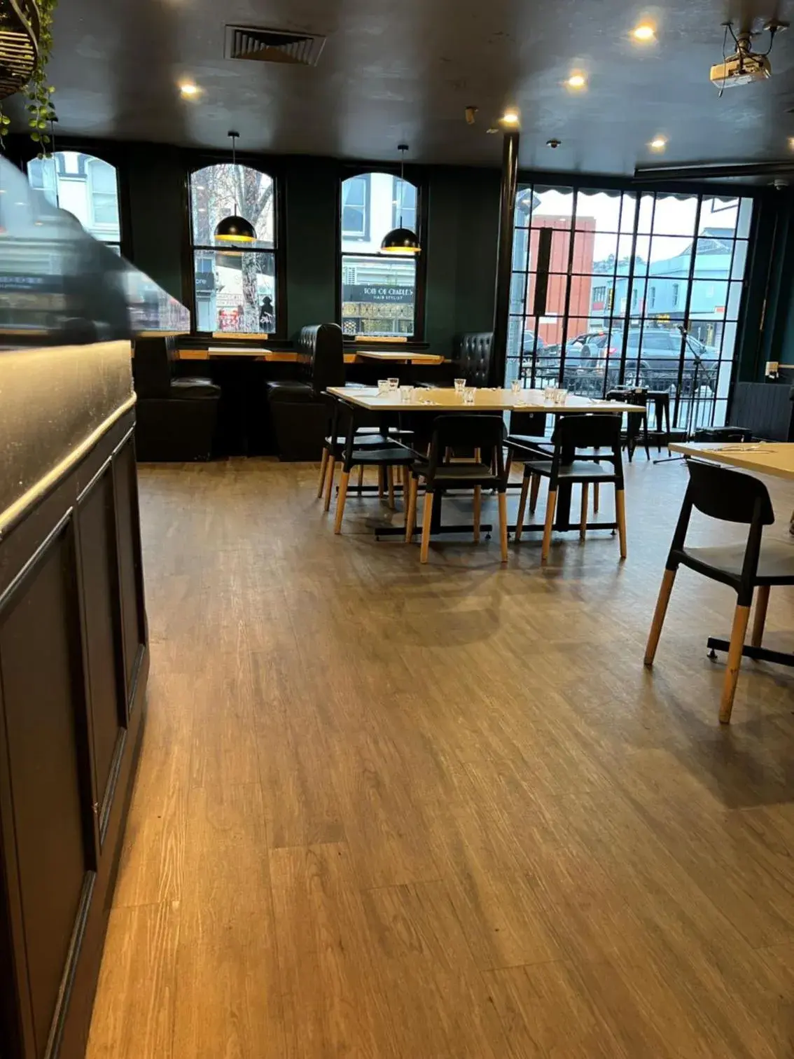 Restaurant/places to eat in Star Bar Cafe & Hotel Restaurant/places to eat in Star Bar Cafe & Hotel