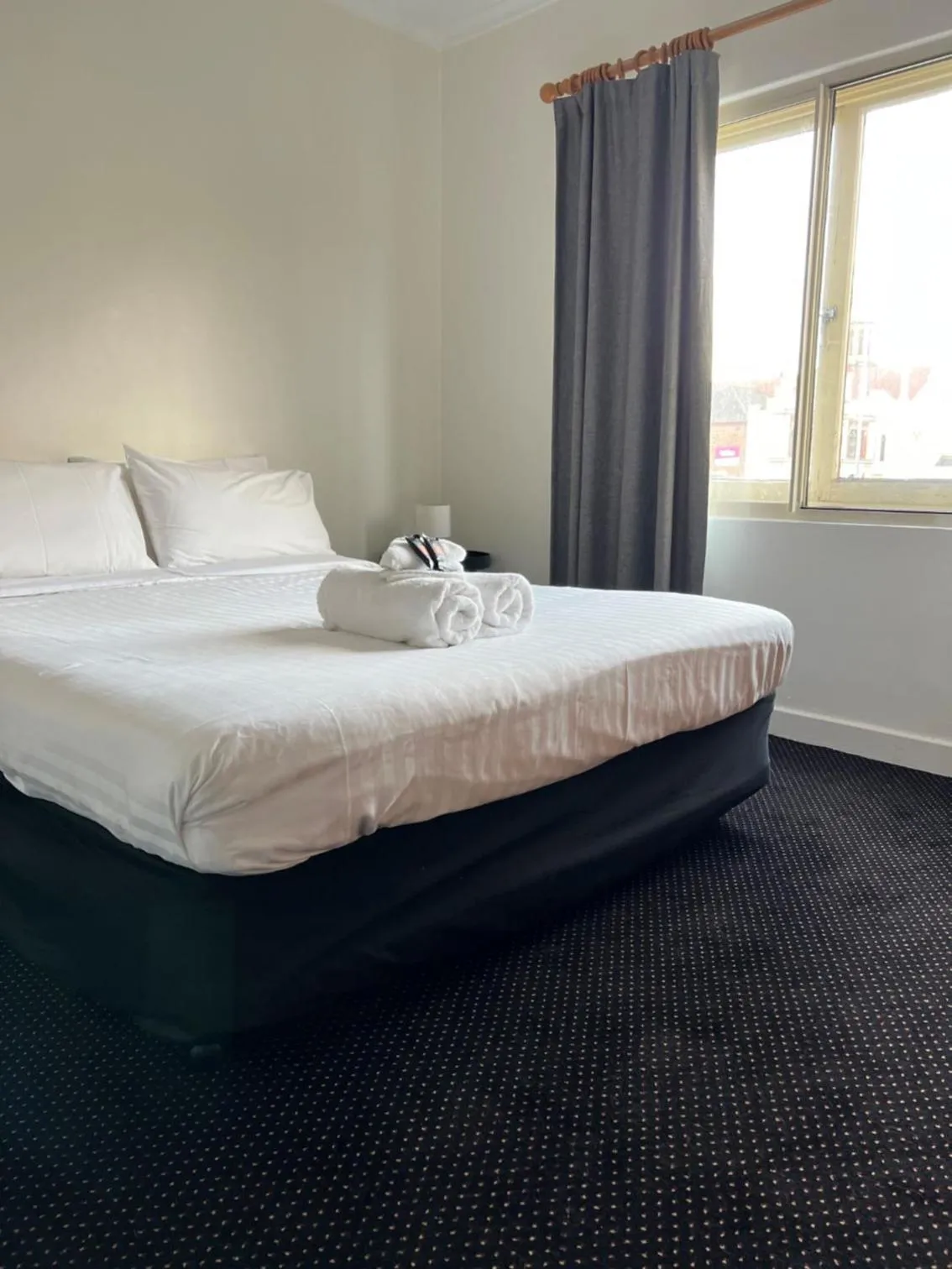 Bed in Star Bar Cafe & Hotel