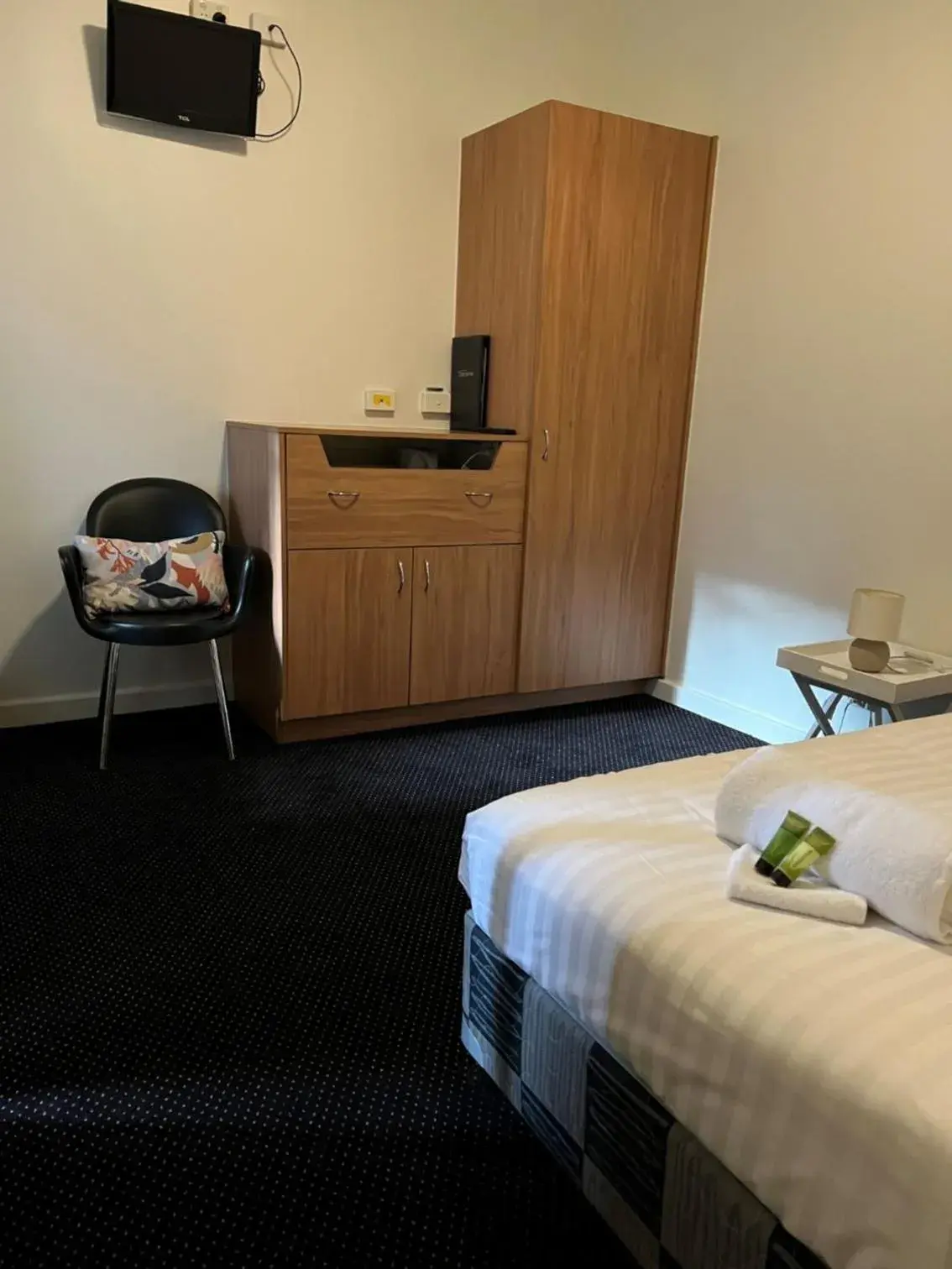 Photo of the whole room, Bed in Star Bar Cafe & Hotel Photo of the whole room, Bed in Star Bar Cafe & Hotel