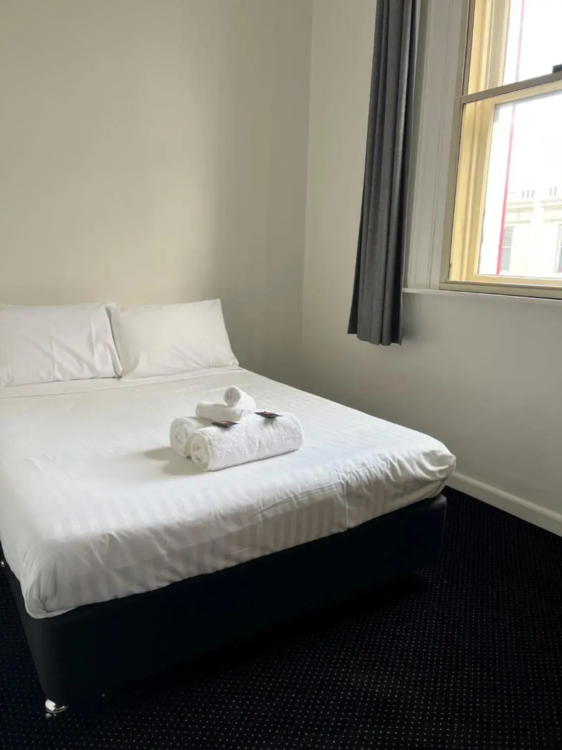 Bedroom, Bed in Star Bar Cafe & Hotel Bedroom, Bed in Star Bar Cafe & Hotel