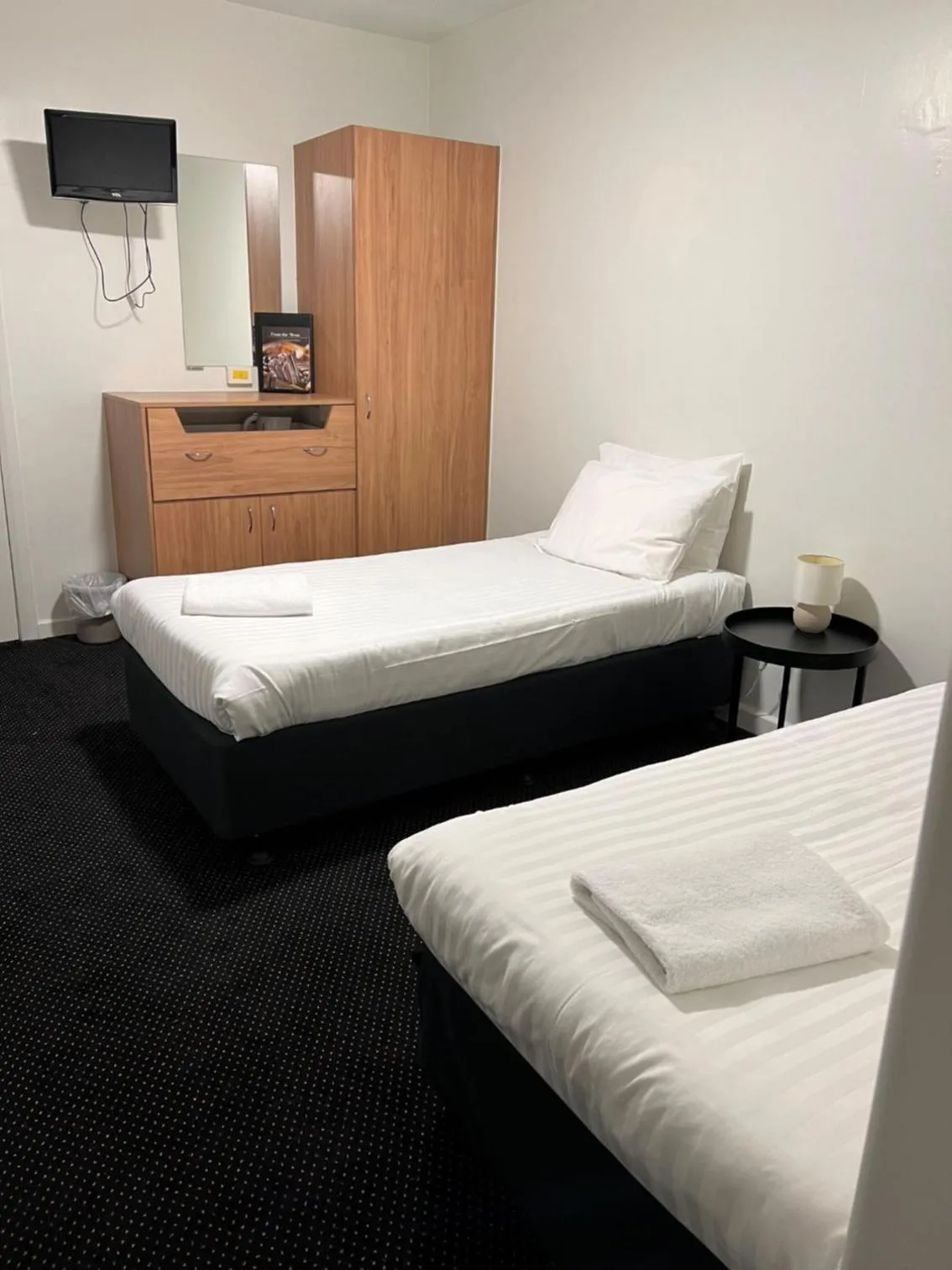 Bed in Star Bar Cafe & Hotel