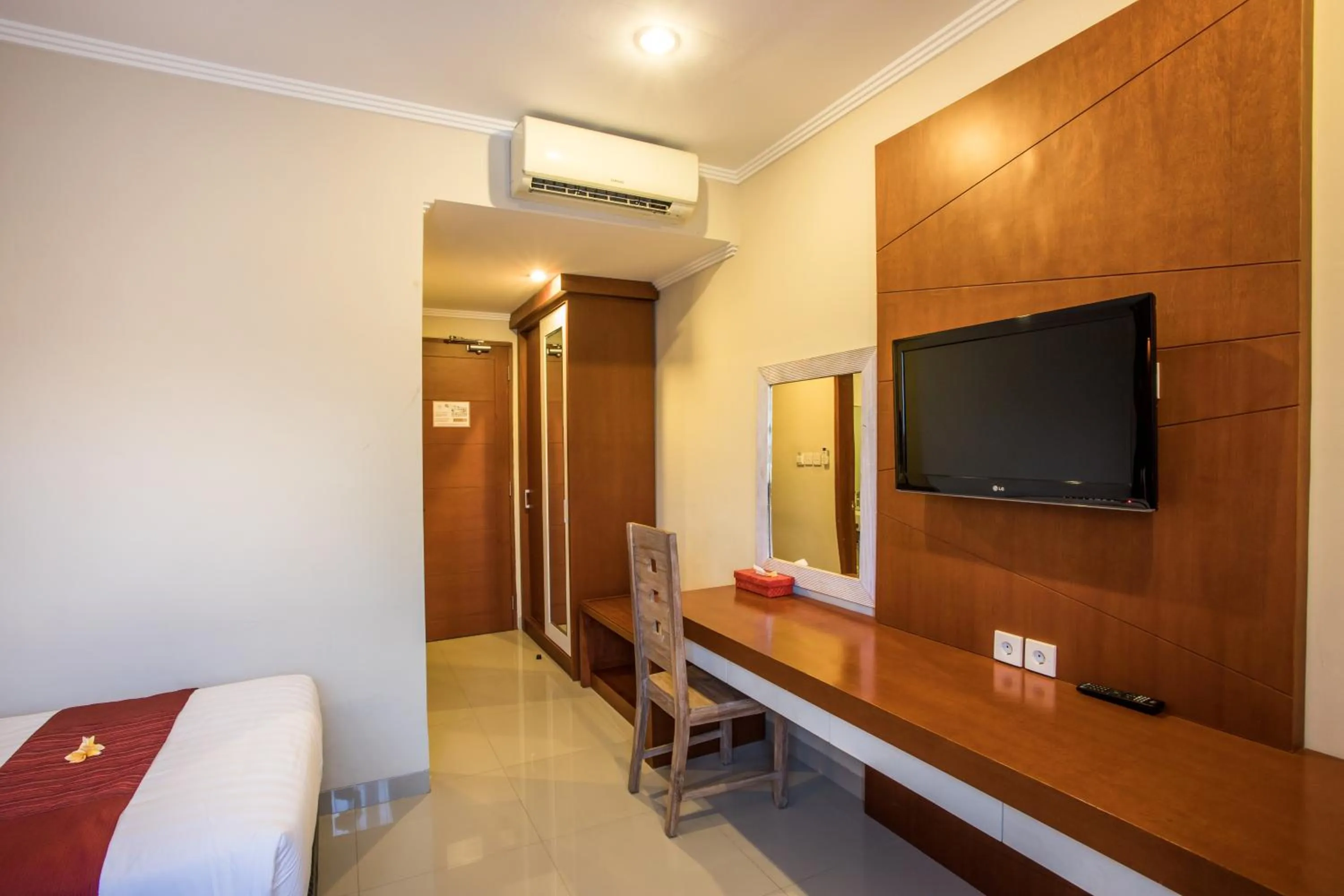 TV and multimedia in Svarna Hotel