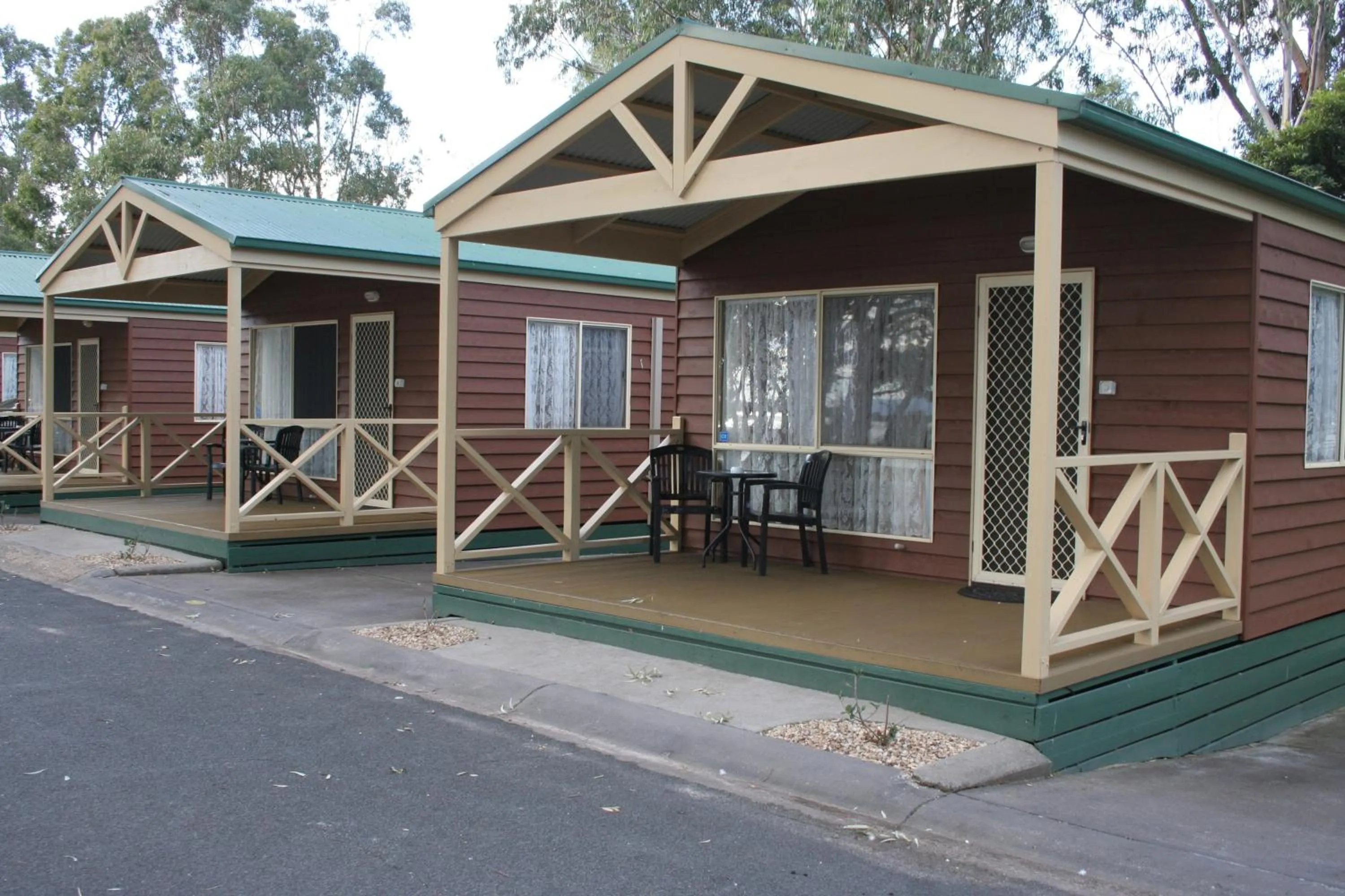 Patio in Lake Fyans Holiday Park