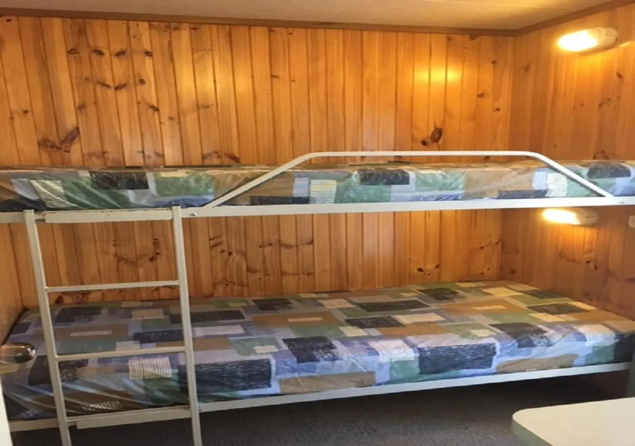 bunk bed, Bed in Lake Fyans Holiday Park